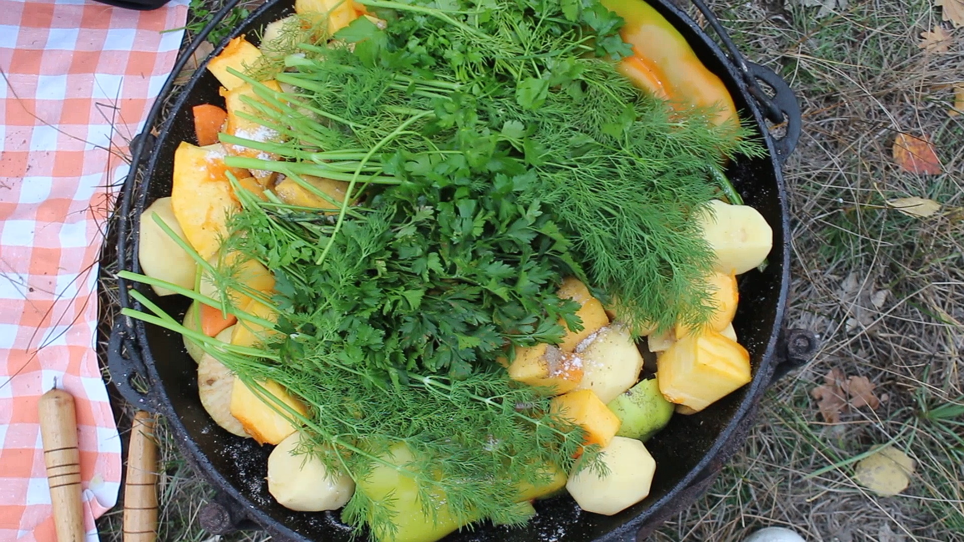 Goose stewed in vegetables and fruits in a cauldron - My, Гусь, Recipe, Yummy, Cooking, Basma, Video, Longpost