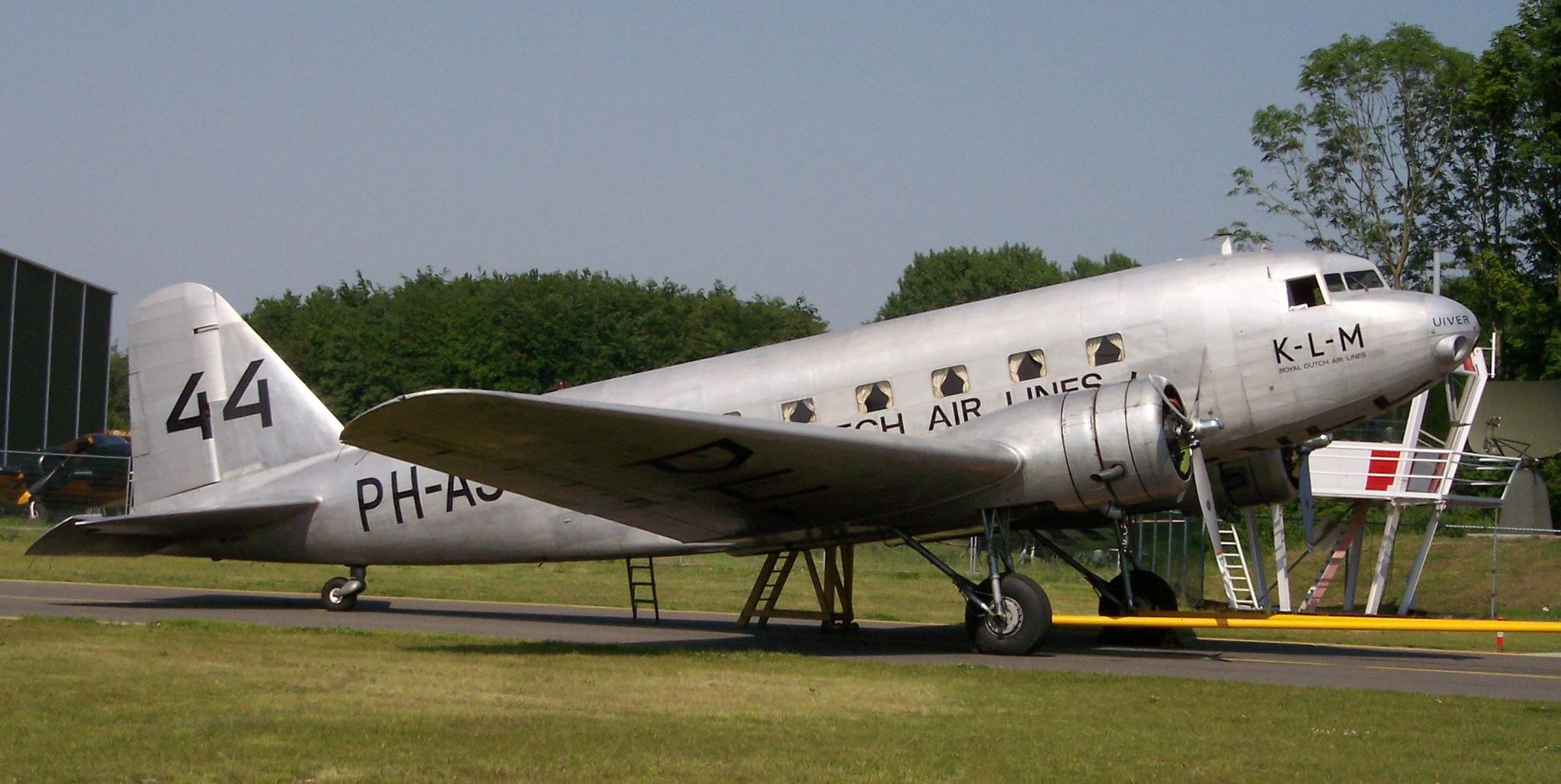 C-47 on the airfield - My, Douglas DC-3, Us Air Force, Aviation history, Story, Airplane, Airline, Normandy landings, The Second World War, Longpost