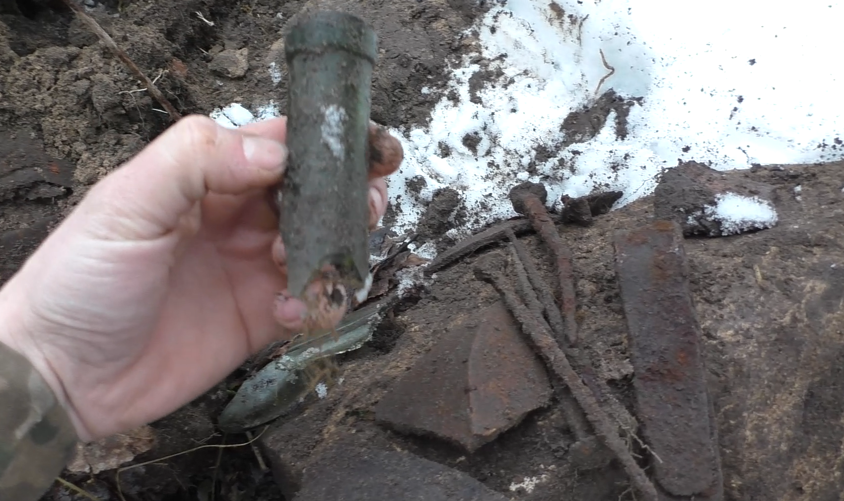 THE CORNER OF THE FORESTER'S HUT WAS NOT EMPTY! Searching for gold with a metal detector - My, Search, Metal detector, Treasure hunt, Find, Hobby, Travels, Forest, Video, Longpost