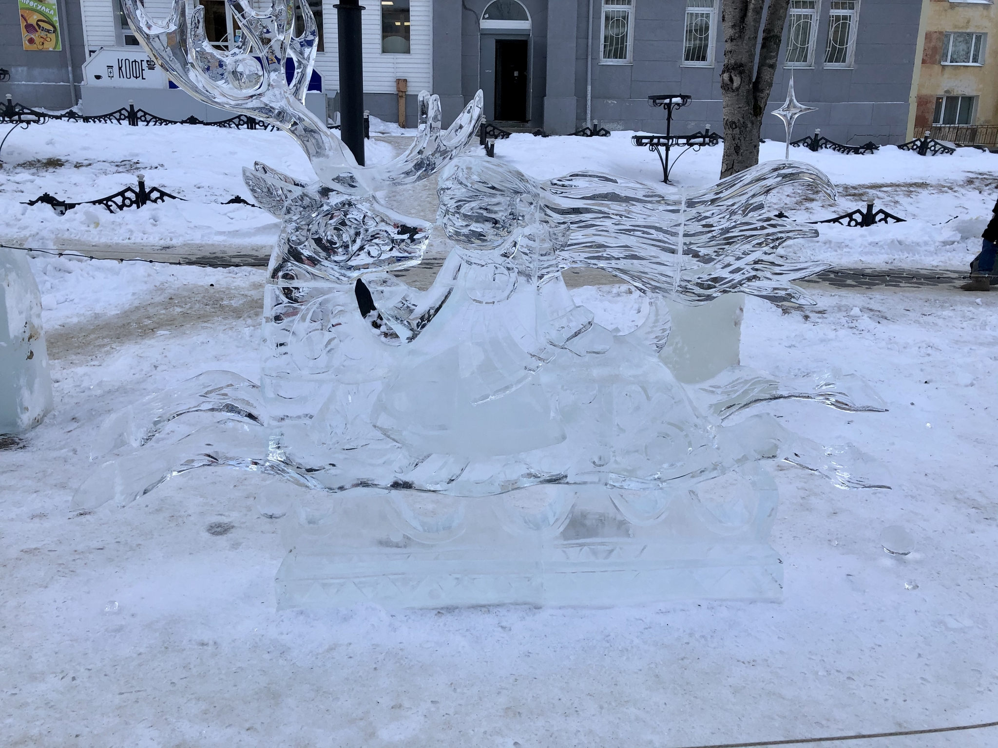 Ice sculptures. Magadan - My, Magadan, Winter, Longpost, Art, Art, Ice