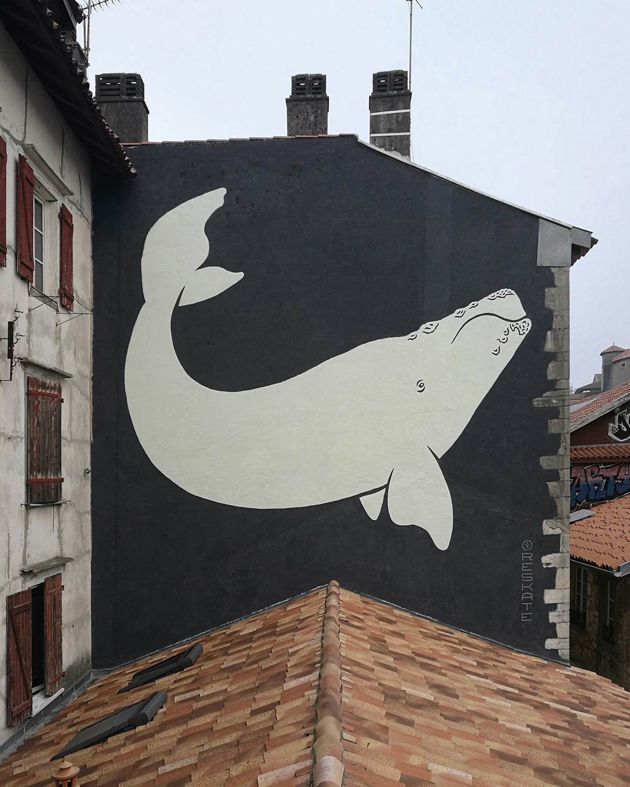 Mysterious mural - The photo, France, Mural, Luminescence, Unusual, beauty, Sailors, Whale, Longpost