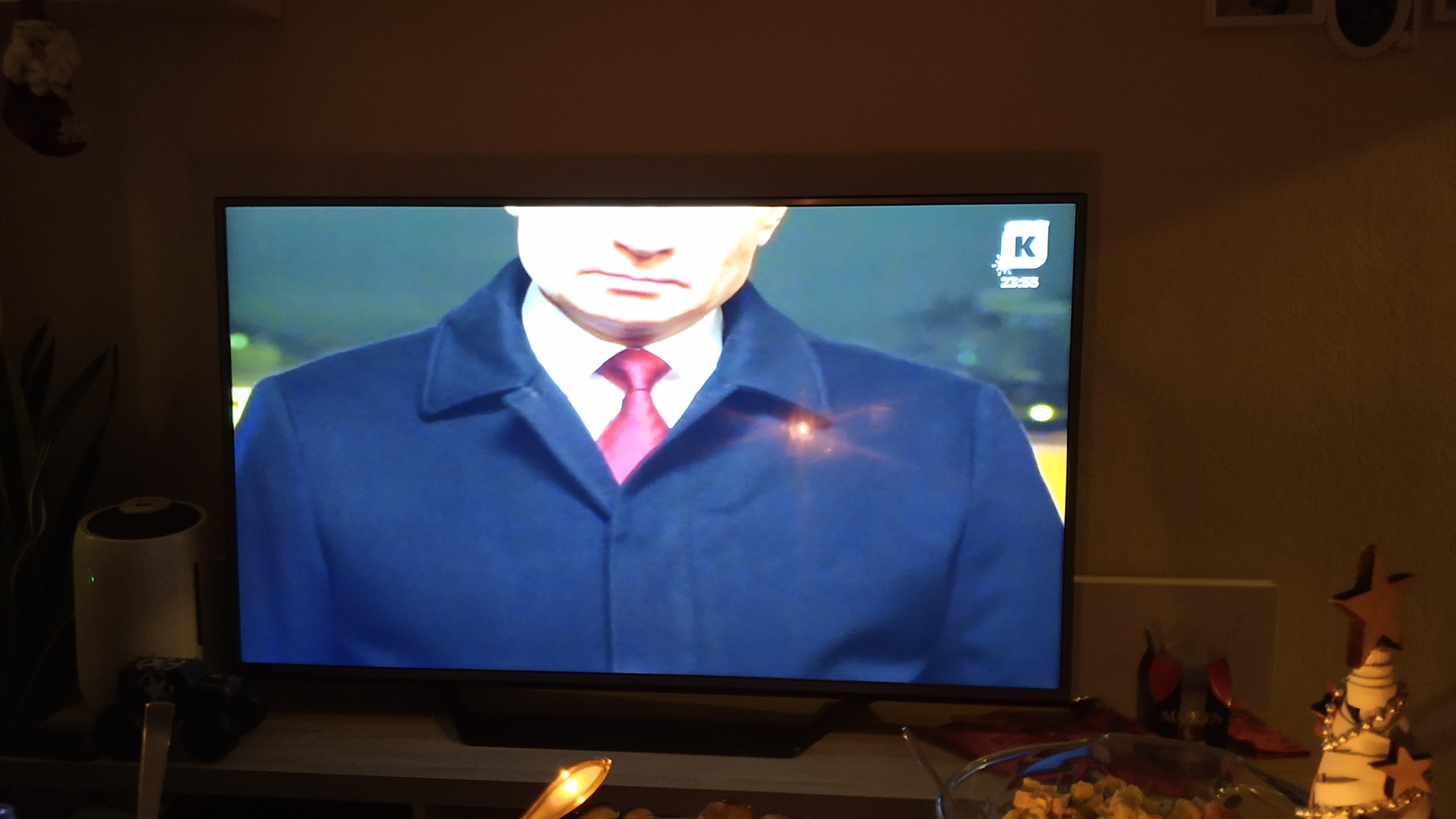 Putin congratulates Kaliningrad - New Year, Congratulation, The television, Error, Kaskad TV Channel