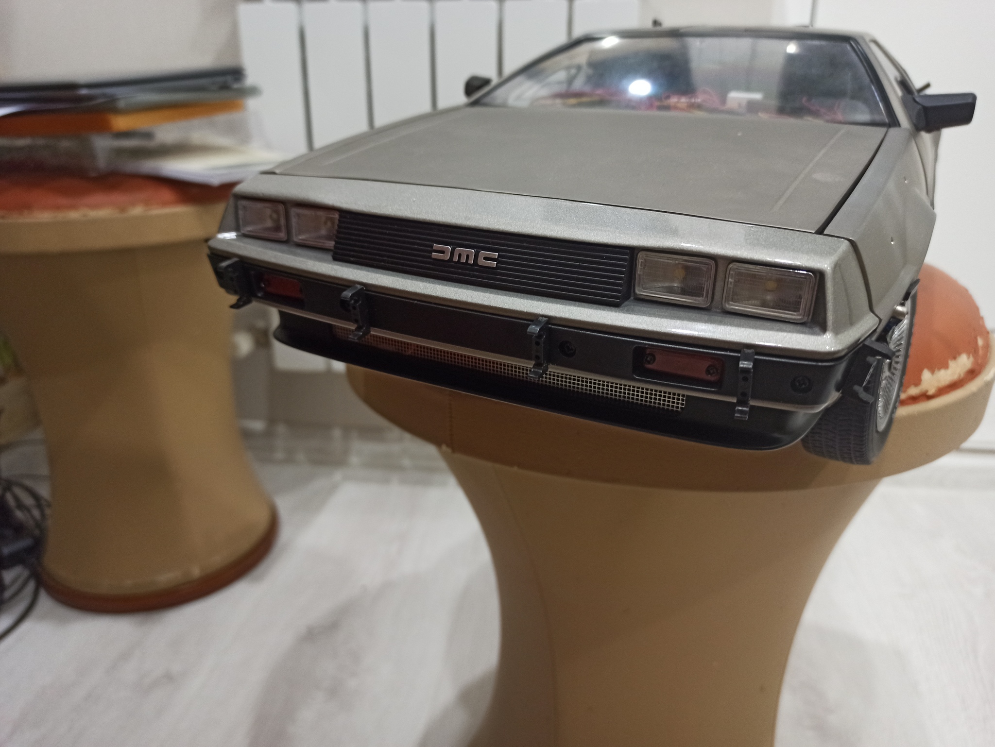 Putting together a childhood dream (part 9) - My, Delorean DMC 12, Back to the future (film), Delorean, Longpost, cat