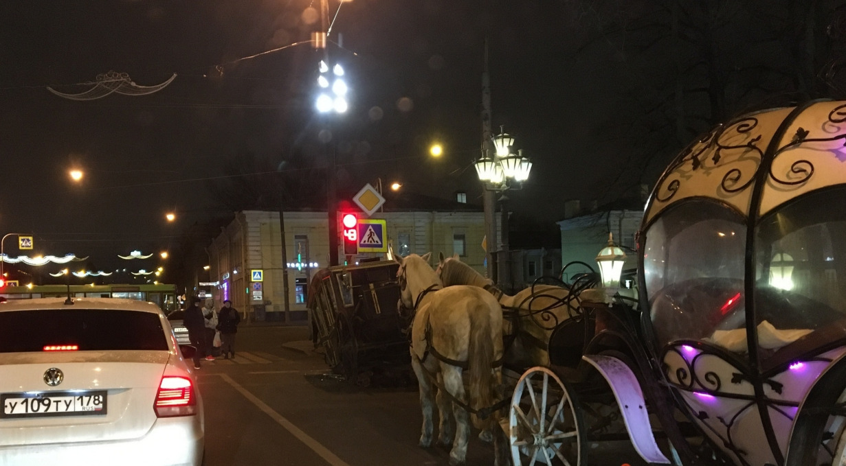 Тысяча чертей!!!.В Санткт-Петербурге случился Хорс мажор | Пикабу