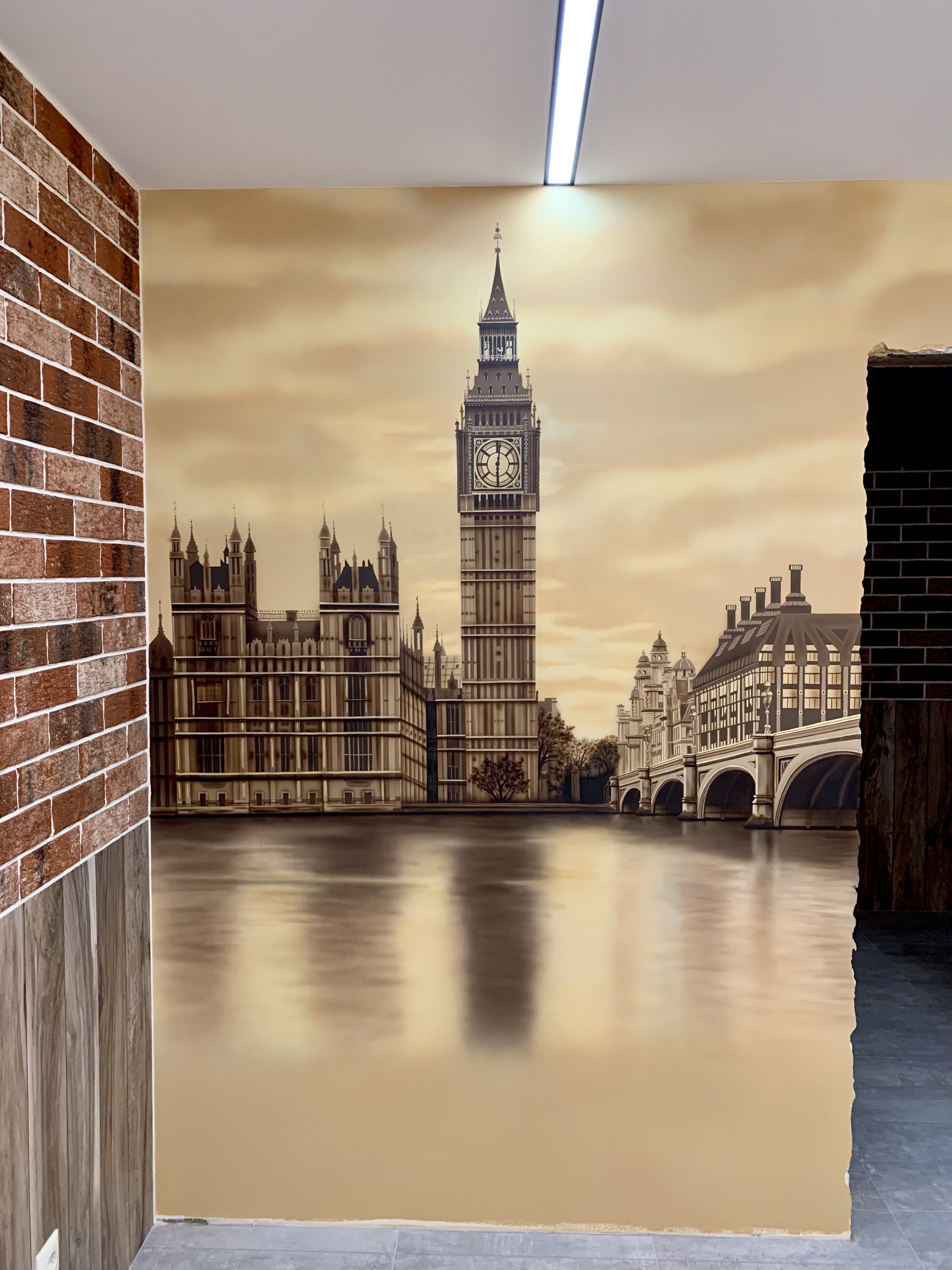 Hand painted in realism style - My, Wall painting, Art, Artist, League of Artists, London, Bigben, Tower Bridge, Realism, Architecture, Painting, Airbrushing, Video, Longpost