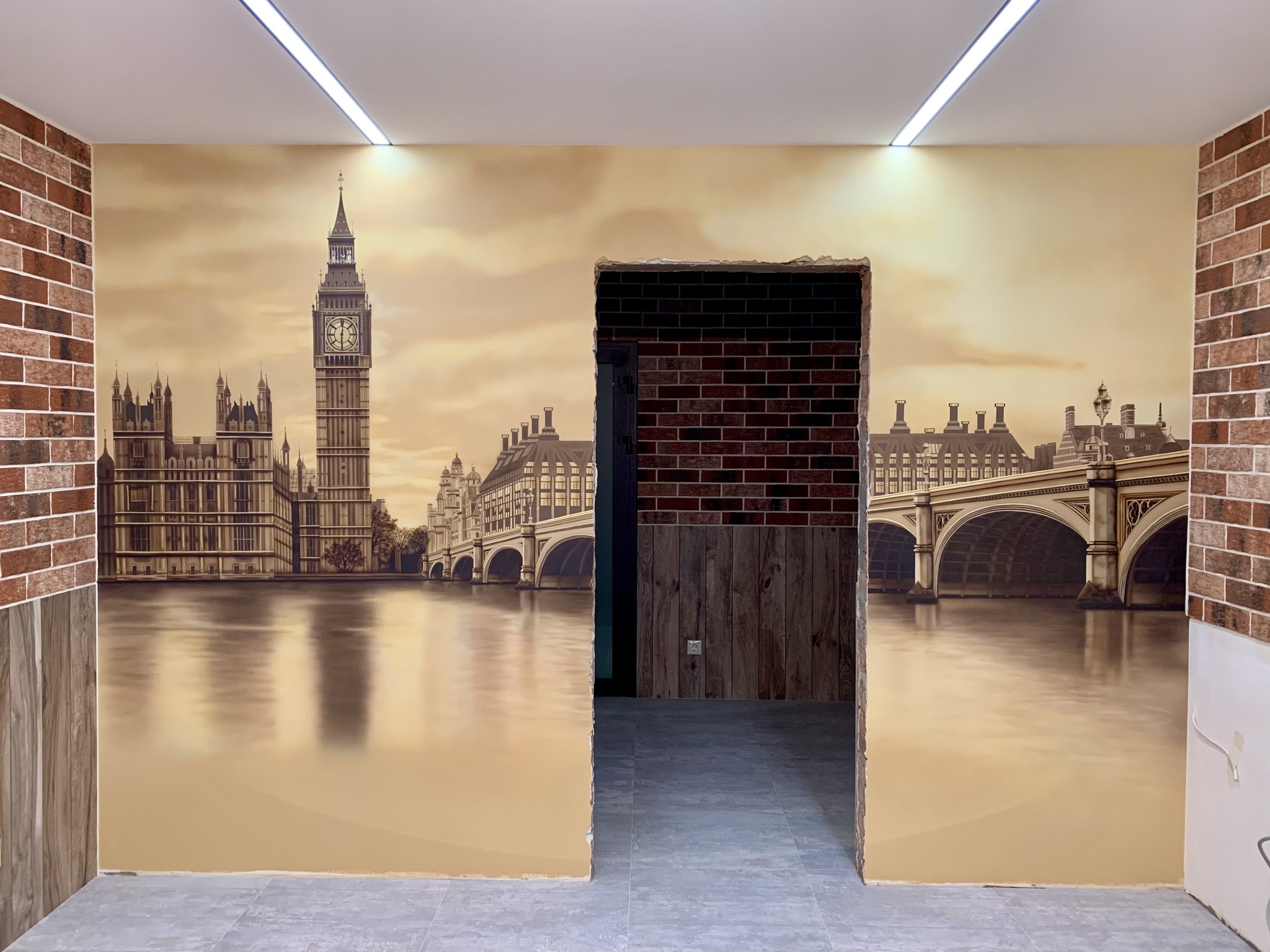 Hand painted in realism style - My, Wall painting, Art, Artist, League of Artists, London, Bigben, Tower Bridge, Realism, Architecture, Painting, Airbrushing, Video, Longpost