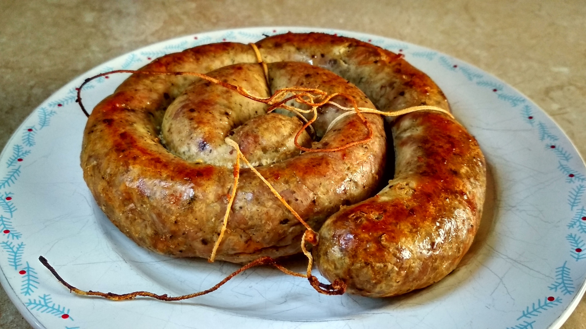 Домашняя колбаса из свинины - рецепт с пошаговыми фото | Меню недели