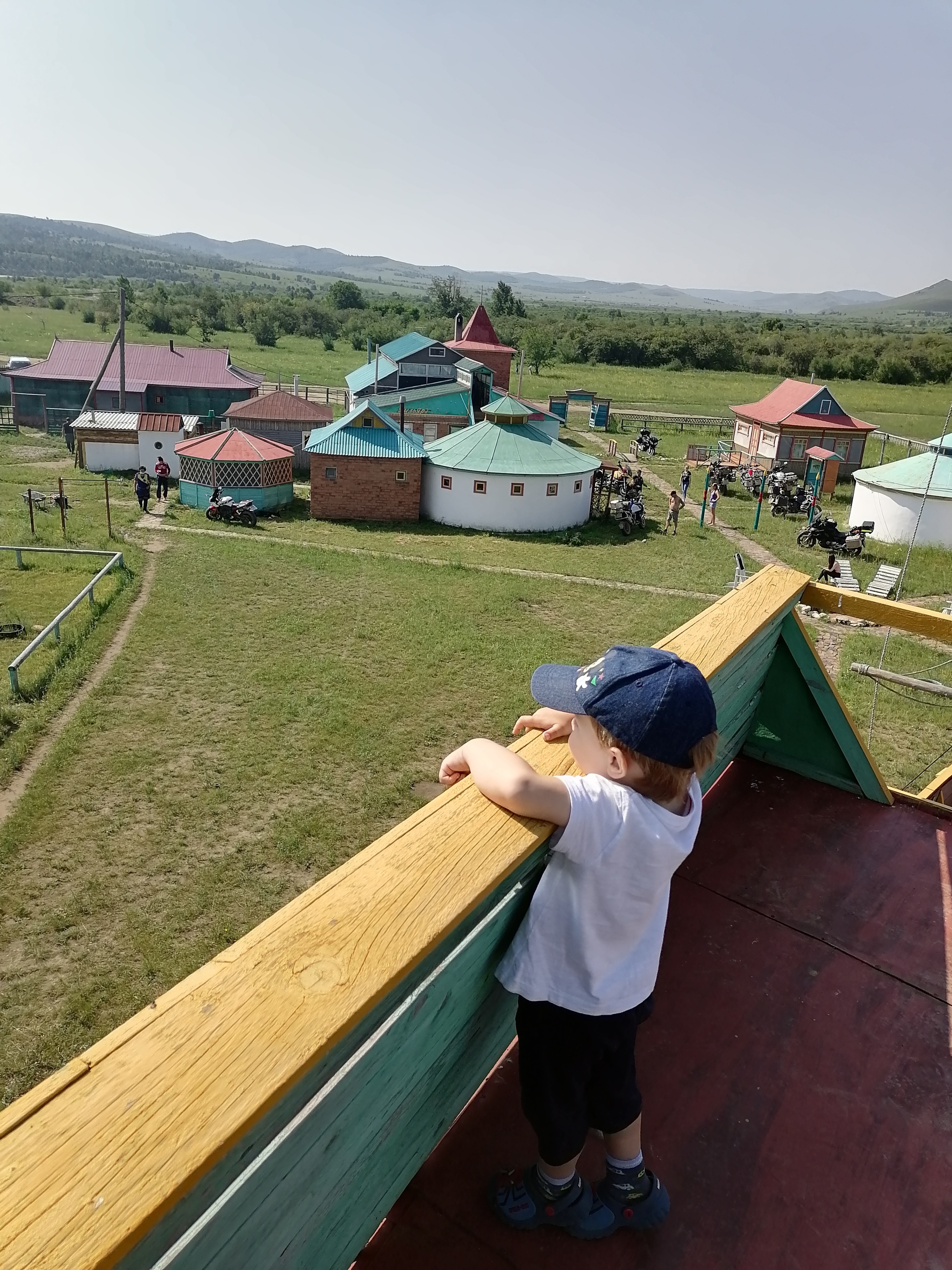 В Забайкальской степи стоит аналог знаменитого галеона Френсиса Дрейка Золотая лань - Моё, Корабль, Своими руками, Буряты, Забайкалье, База отдыха, Видео, Длиннопост