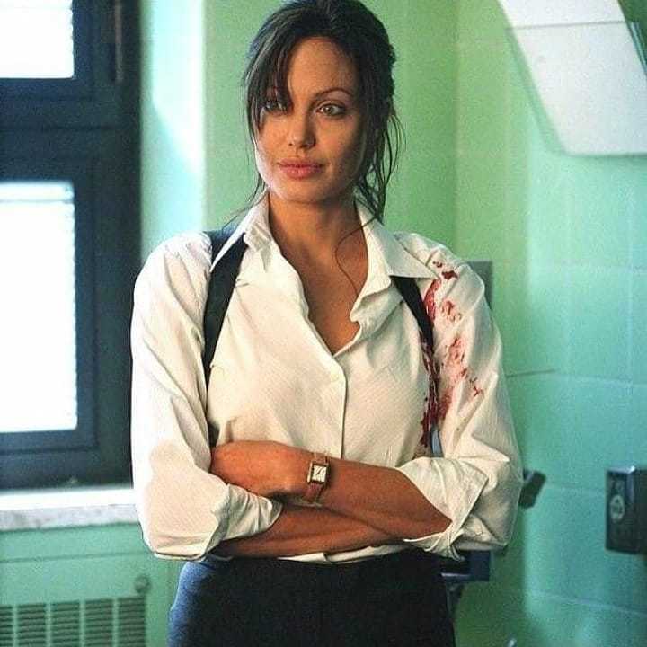 [Photo Post] Angelina Jolie - Angelina Jolie, Lara Croft, The photo, Beautiful girl, Actors and actresses, It Was-It Was, GIF, Video, Longpost