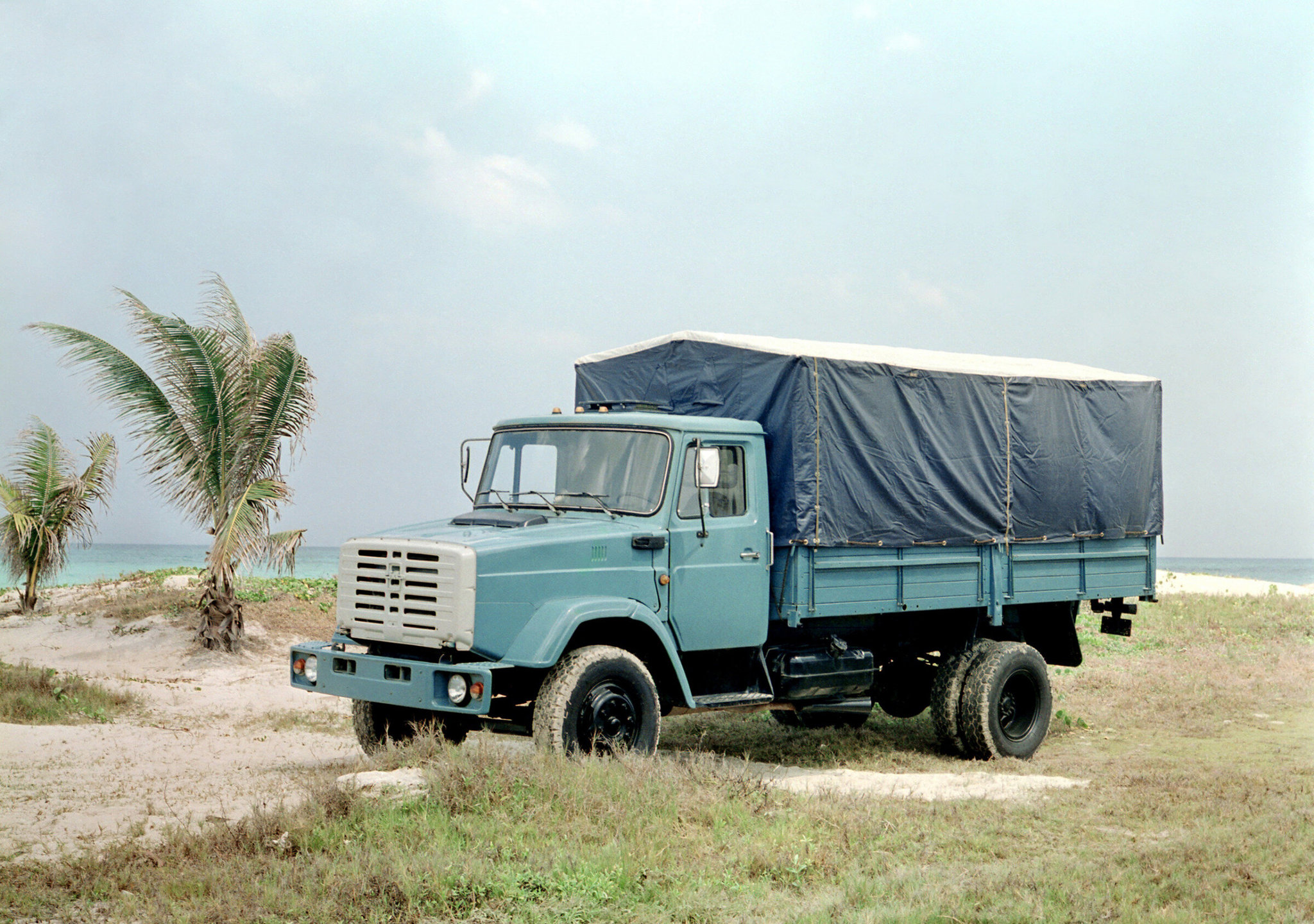 “Farewell ZIL”: the last trucks of the Likhachev plant - My, Excavator, Zil, ZIL-130, Longpost