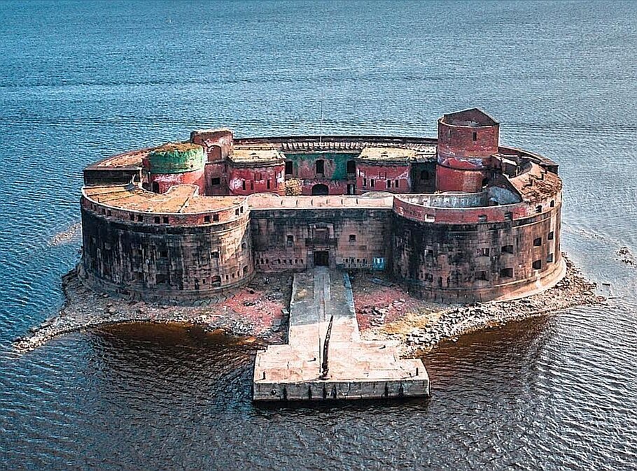 Russian Fort Boyard: 3 Unique Abandoned Marine Structures in Russia - My, Fort, Fort Boyard, Longpost