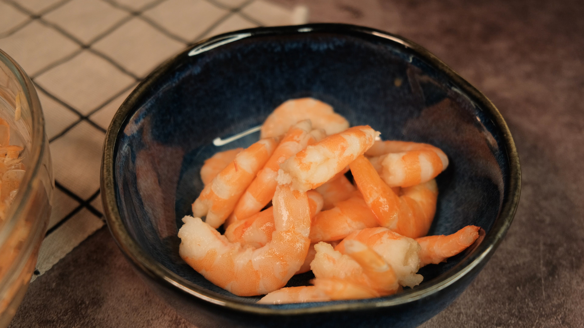 Funchoza with shrimp. Simple, tasty and quick recipe - My, Recipe, Shrimps, Funchosa, Cooking, Food, Yummy, Yummy, Noodles, Just, Vegetables, Video, Longpost