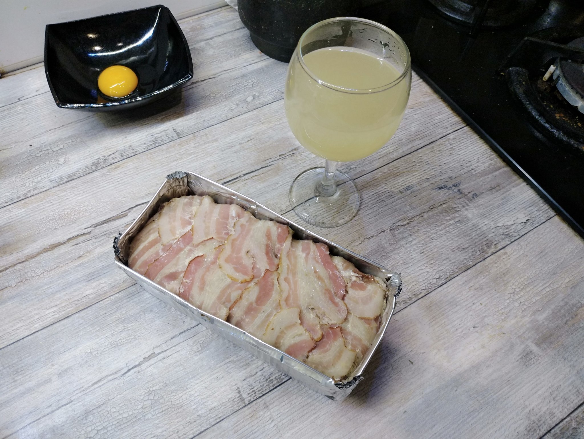 The last accord of the holiday - terrine with cognac, bacon and jelly - My, Cooking, Recipe, Liver, Pate, Terrine, Longpost