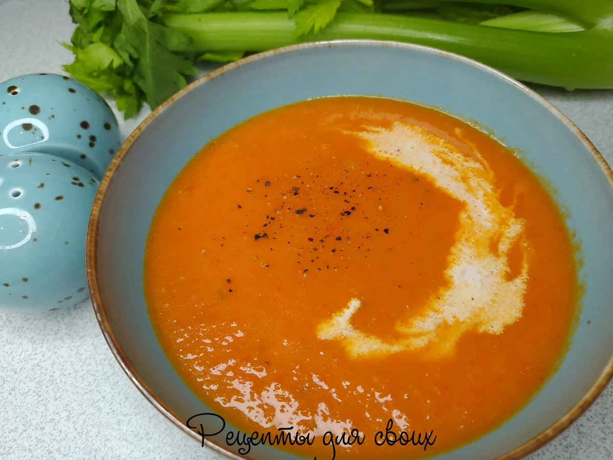 Roasted pepper soup - My, Food, Kitchen, Soup, Puree Soup, Cream Soup, Cooking, Recipe, Bell pepper, Celery, Garlic, Carrot, Onion, Bay leaf, Longpost