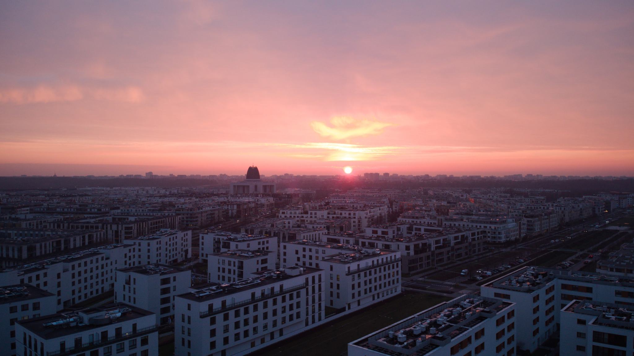 Crimson Sunset - My, The photo, Horizon, Sunset, Warsaw, Drone, Dji, Height, Raspberry, Video, Longpost