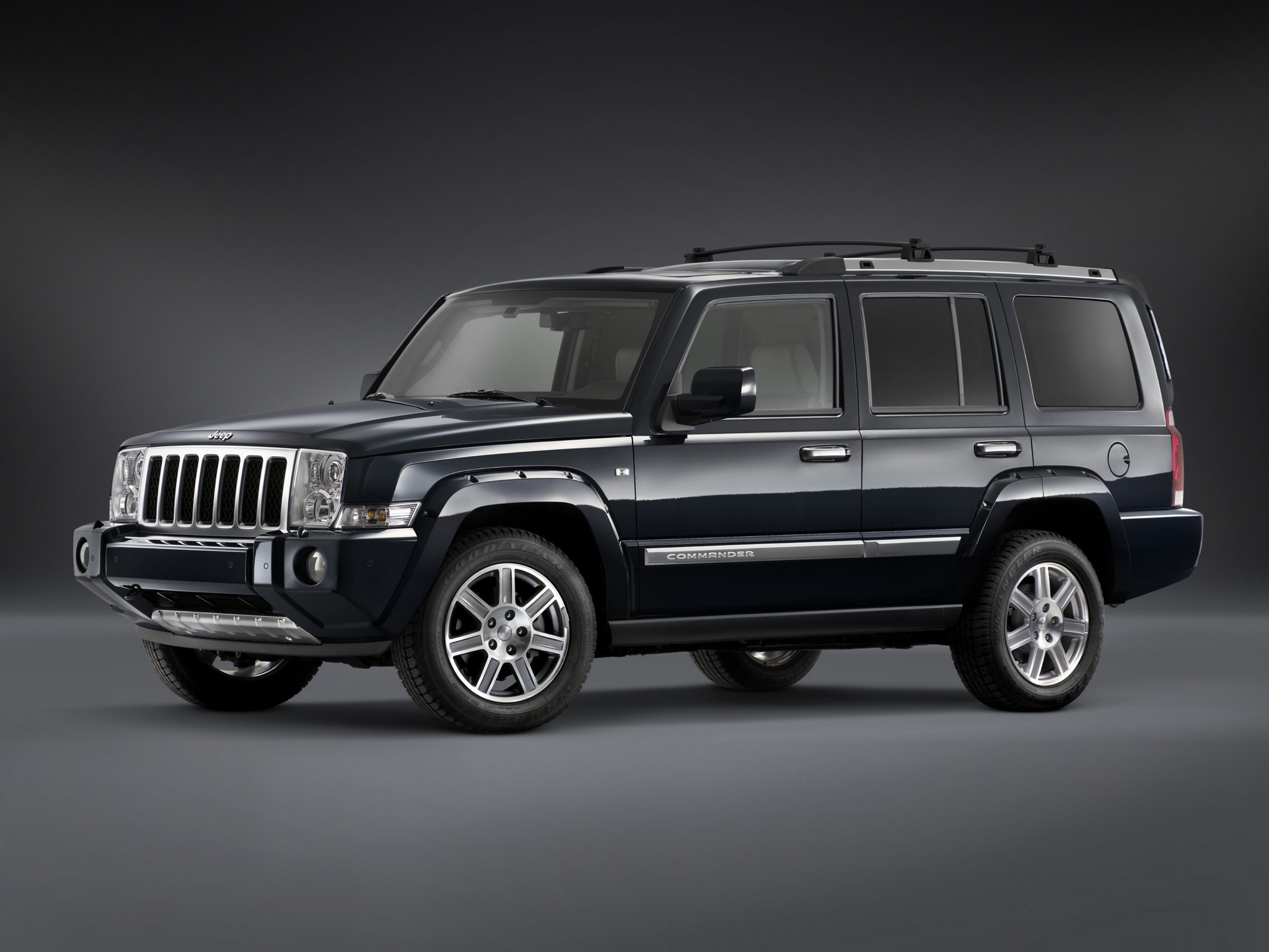 Минутка истории Jeep Commander | Пикабу