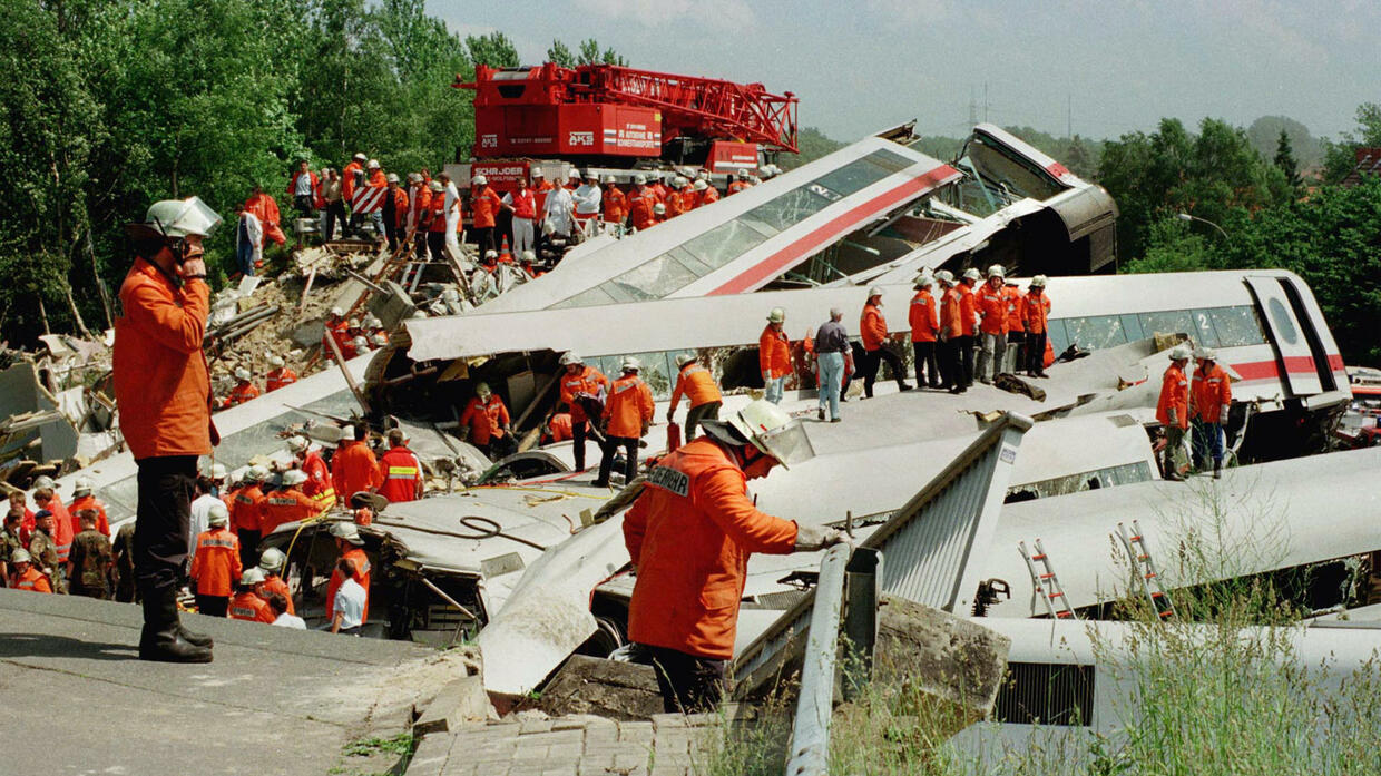 Man-made disasters #39. Wreck near Eschede - My, Cat_cat, Story, Catastrophe, Technological disaster, Crash, A train, Railway, Germany, Longpost