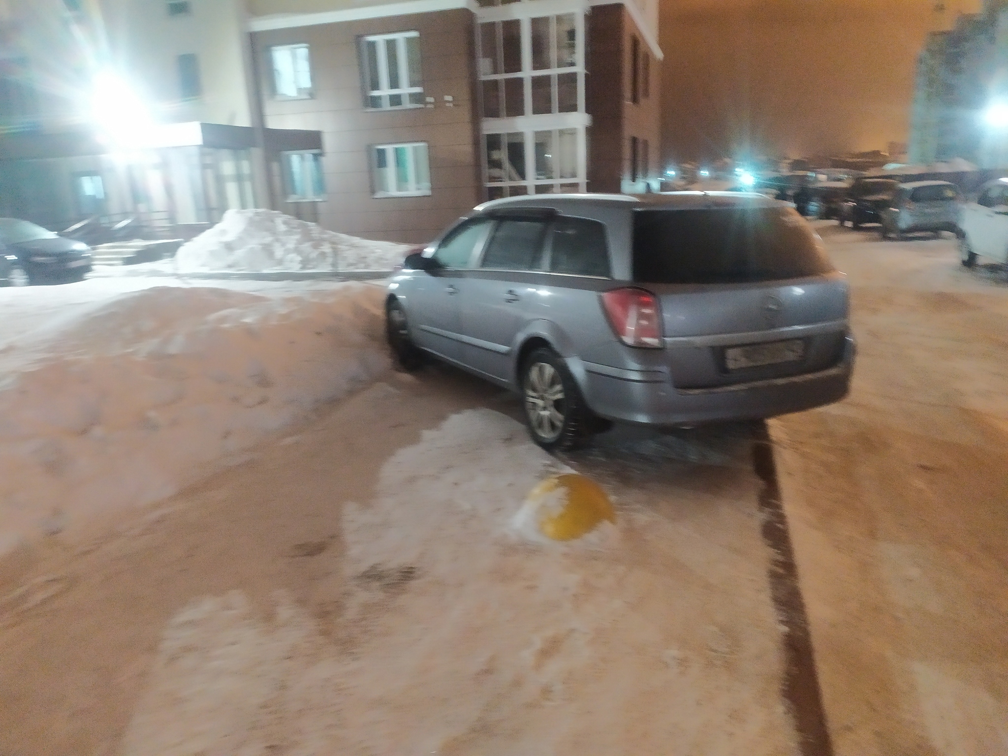 How to deal with such people according to the law? - My, Неправильная парковка, Parking, Parking Wizard, Sidewalk, Kemerovo, Body, Video, Longpost