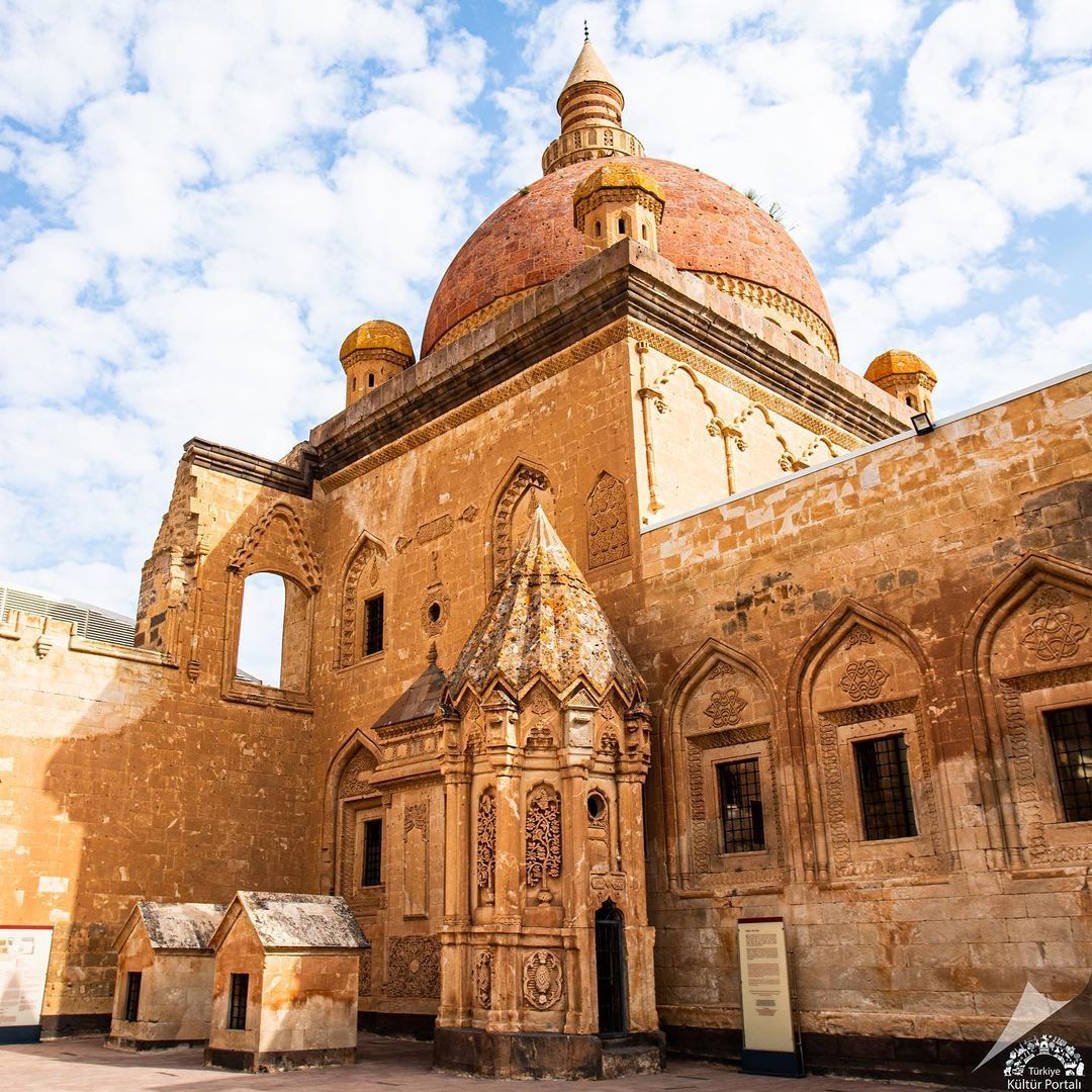 Ishak Pash Palace, Turkiye - Architecture, Turkey, Castle, Longpost