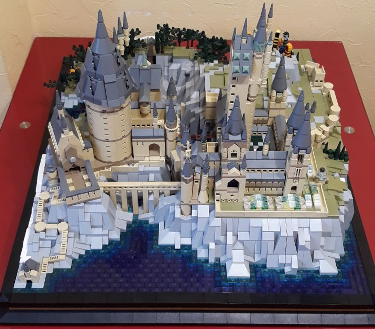 HOGWARTS - school of wizardry, part 2 - My, Lego, Analogue, Hobby, Enthusiasm, Hogwarts, Harry Potter, Lock, School, Cubes, Constructor, Chinese goods, Architecture, Bridge, Tower, Berth, Longpost