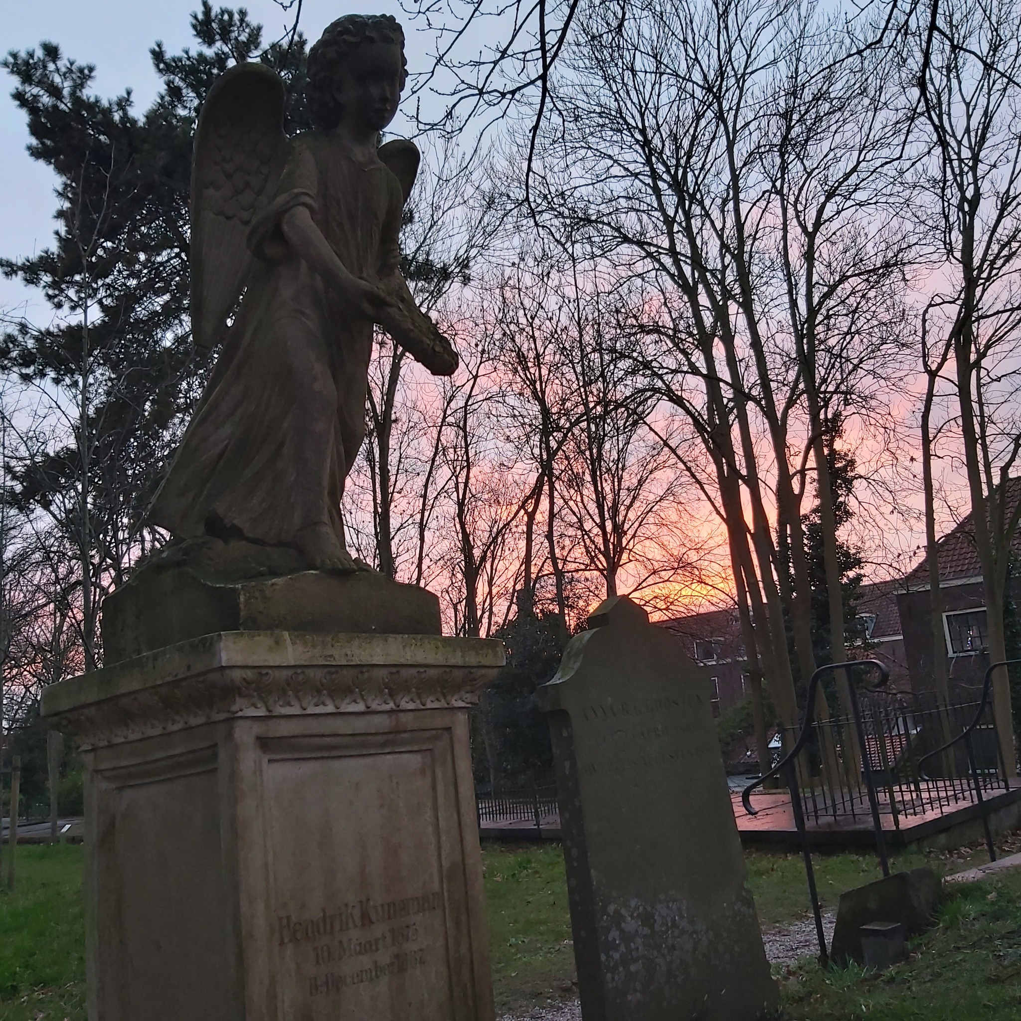 Ancient cemetery Leiden - My, The photo, Netherlands (Holland), Cemetery, Leiden, Longpost