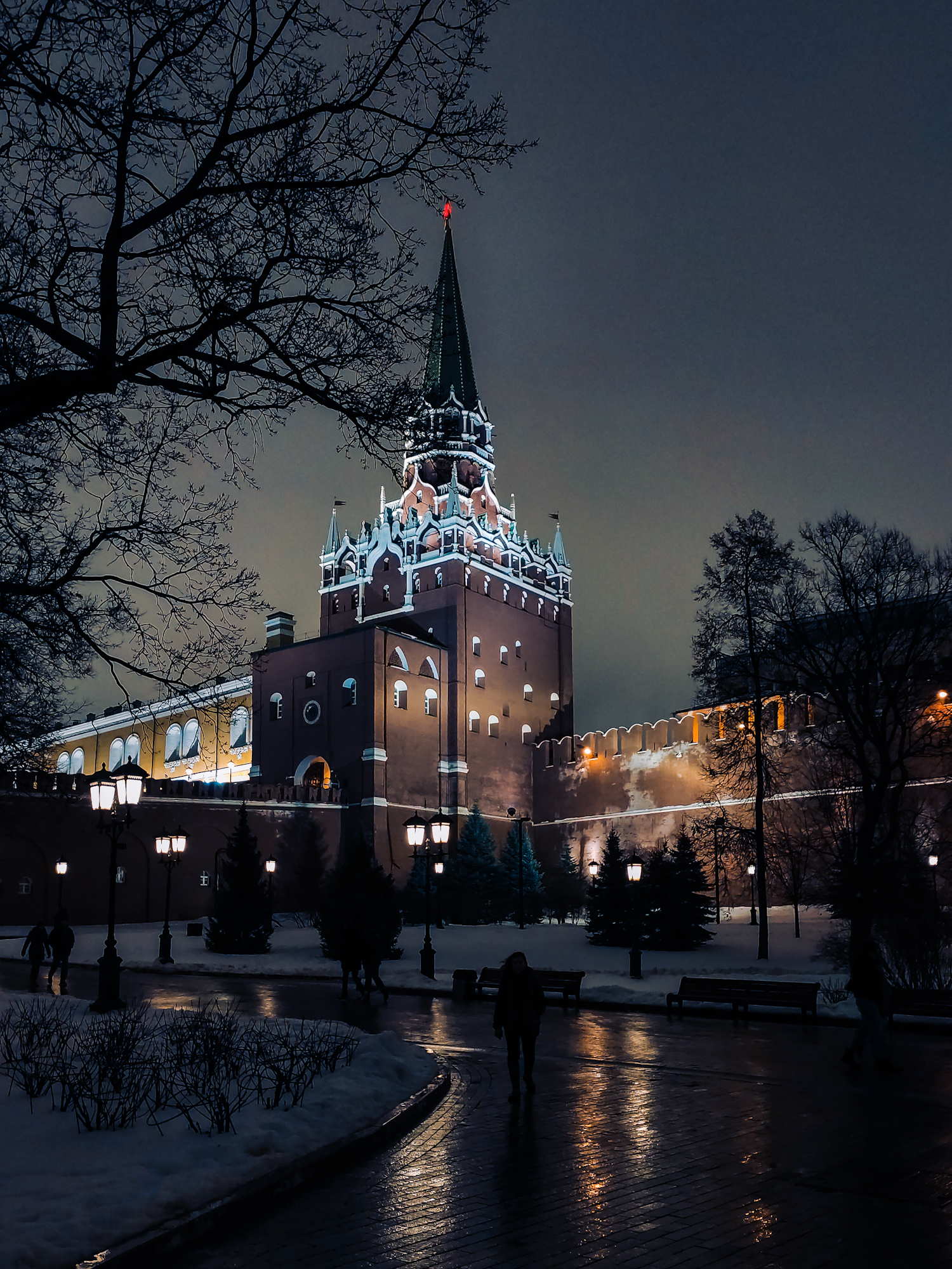 Moscow - My, Moscow, Night, The photo, Photo on sneaker, Lights, Town, Ship, Longpost