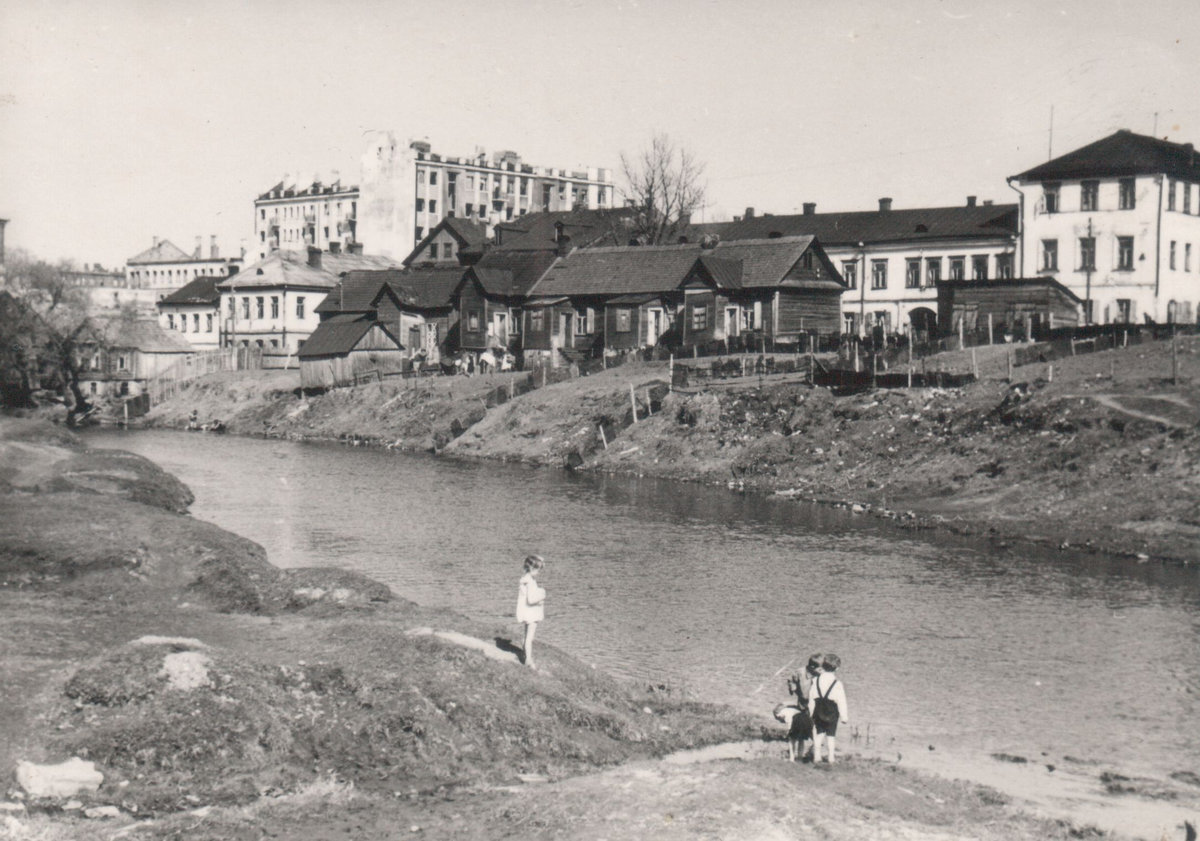 Повседневная жизнь Минска во время оккупации на фотографиях | Пикабу