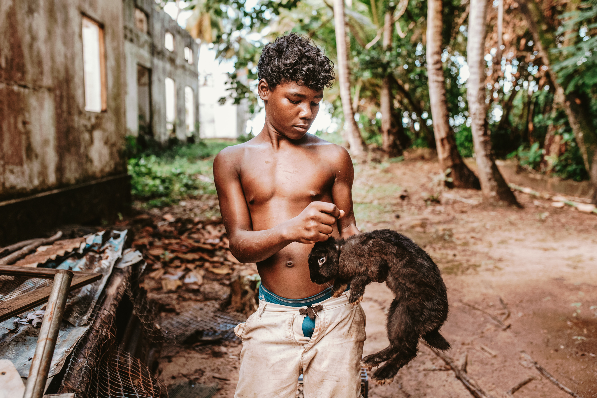 Unknown Dominican Republic. Village in an abandoned hotel - My, Dominican Republic, Travels, Documentary, Video, Longpost