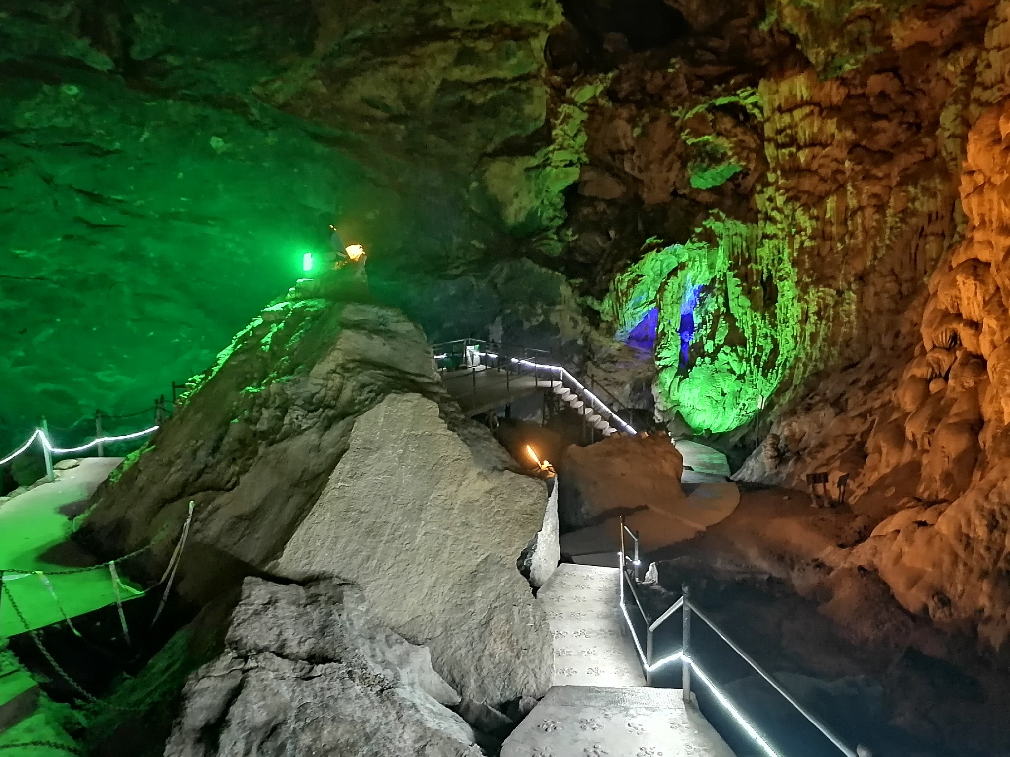 A trip to a cave in Hubei Province, China - My, China, Caves, Longpost