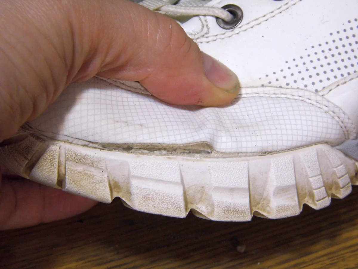 Wide feet tearing shoes - how to solve? - My, Shoe repair, Shoes, Mat, Longpost