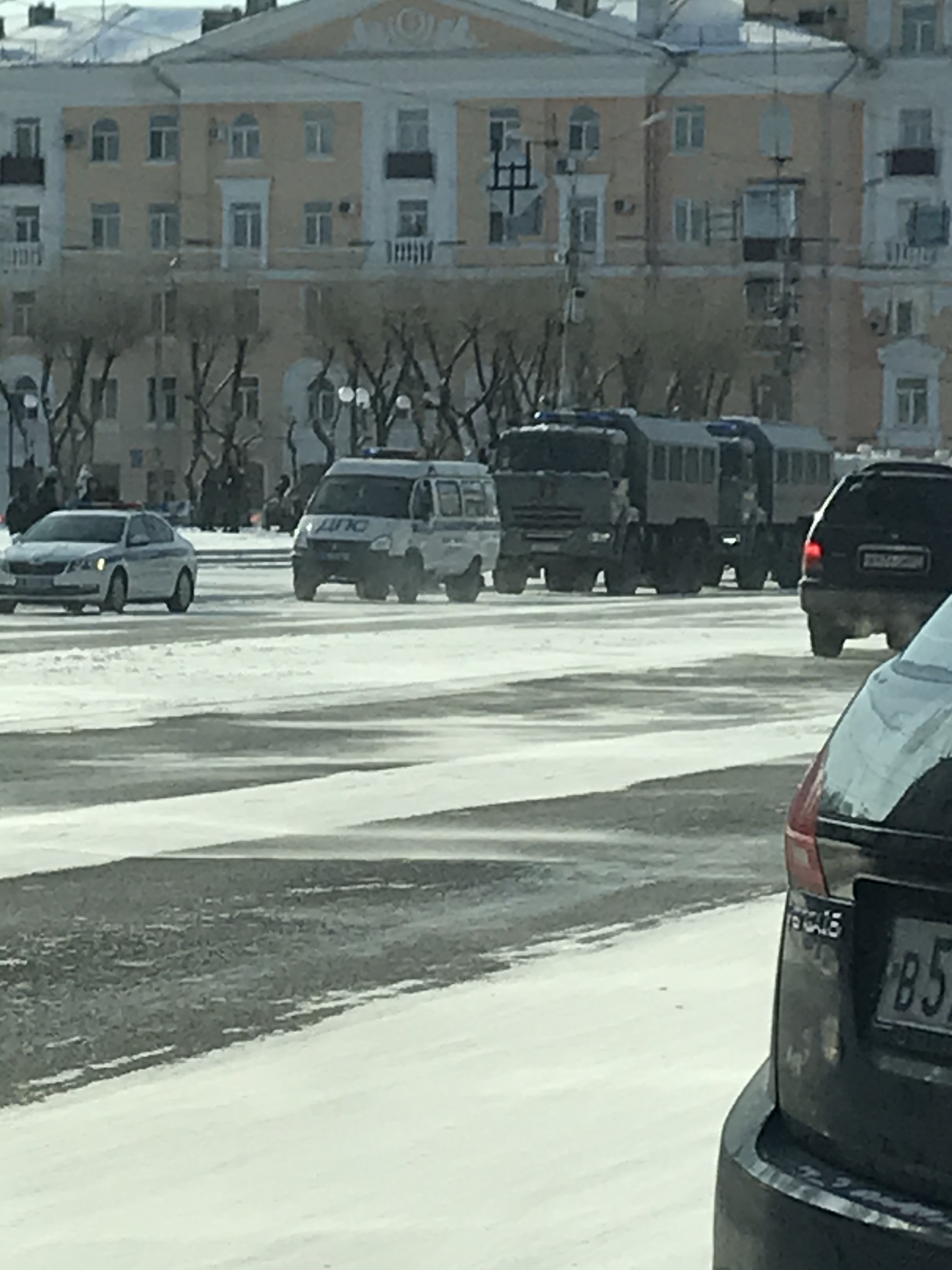 Komsomolsk. The paddy wagons were brought in, but the protesters did not come - My, Rally, Alexey Navalny, Longpost, Politics