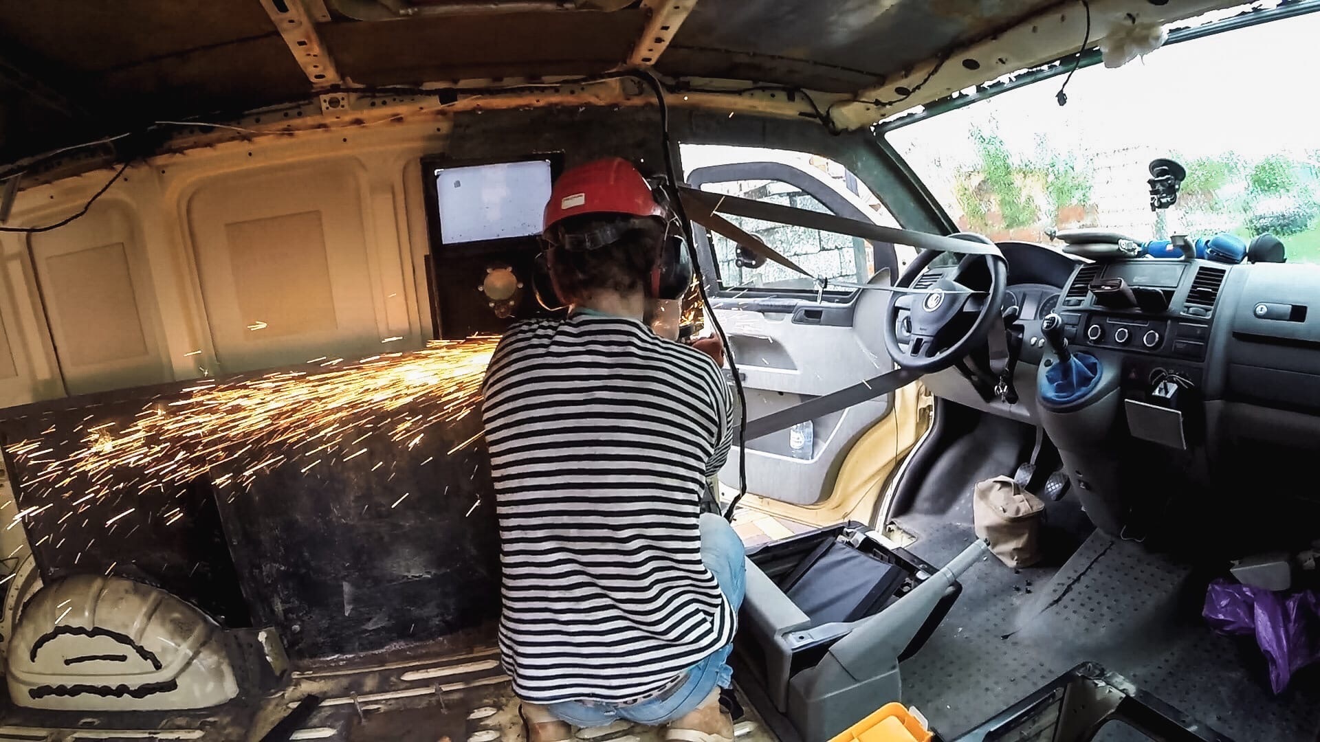 Motorhome from an armored car, part 2 - My, House on wheels, Vanlife, Road trip, With your own hands, Armored car, Volkswagen, Life hack, Four-wheel drive, Longpost