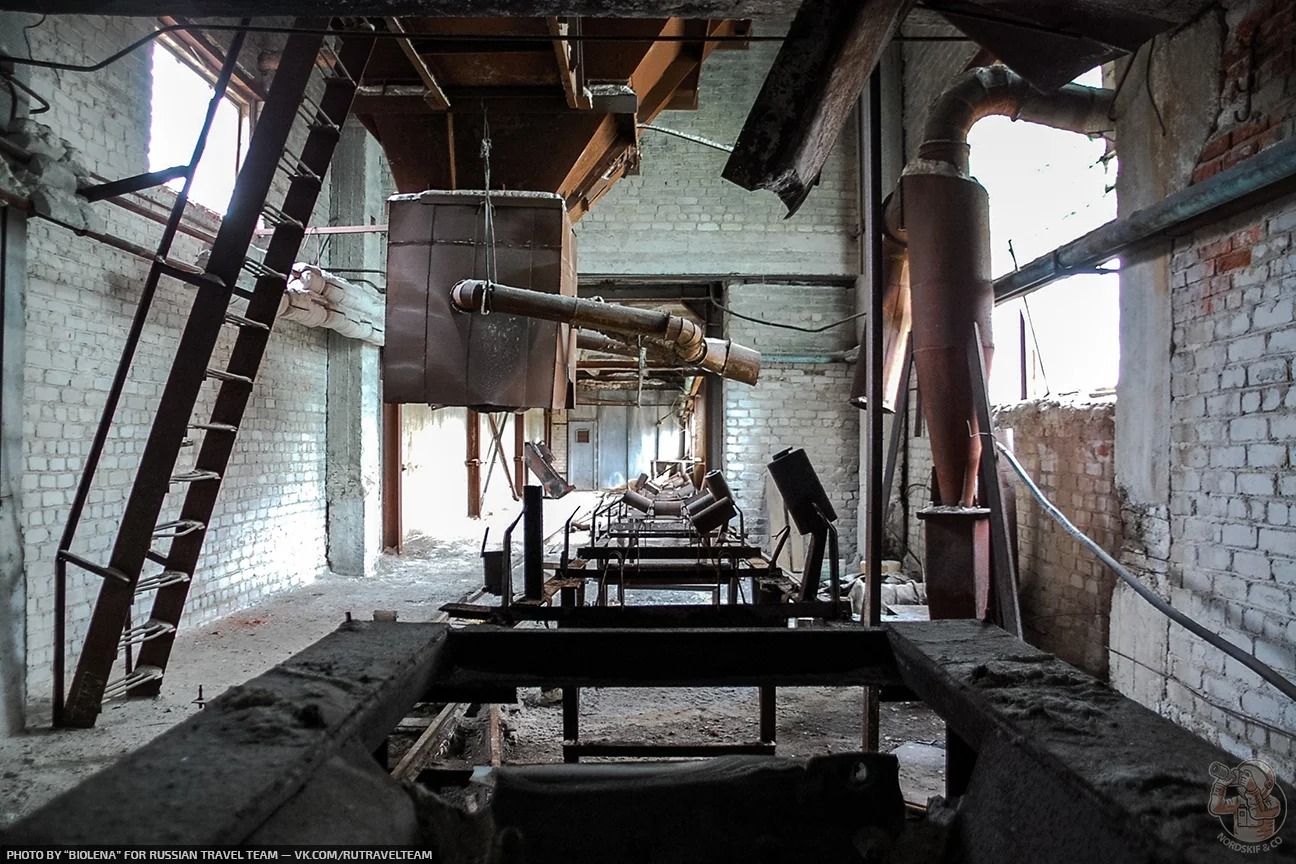 “170 years of history in ruins” - the abandoned Misheron glass factory - My, Abandoned, Abandoned factory, Glass Factory, Story, Requiem for the plant, Longpost