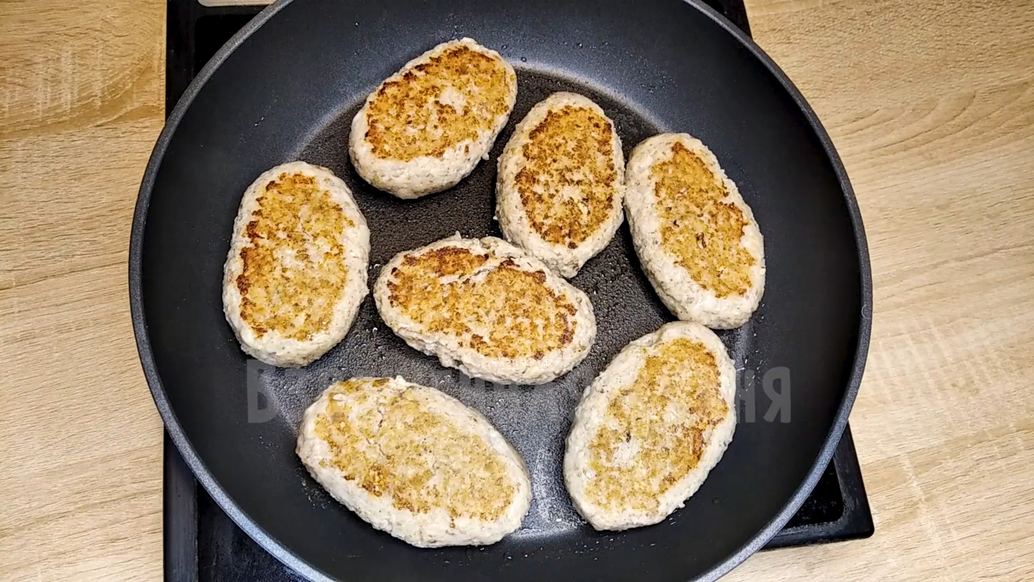 Grechaniki: a mountain of delicious, cheap cutlets - My, Recipe, Video recipe, Grechanika, Kitchen, Cooking, Longpost, Video