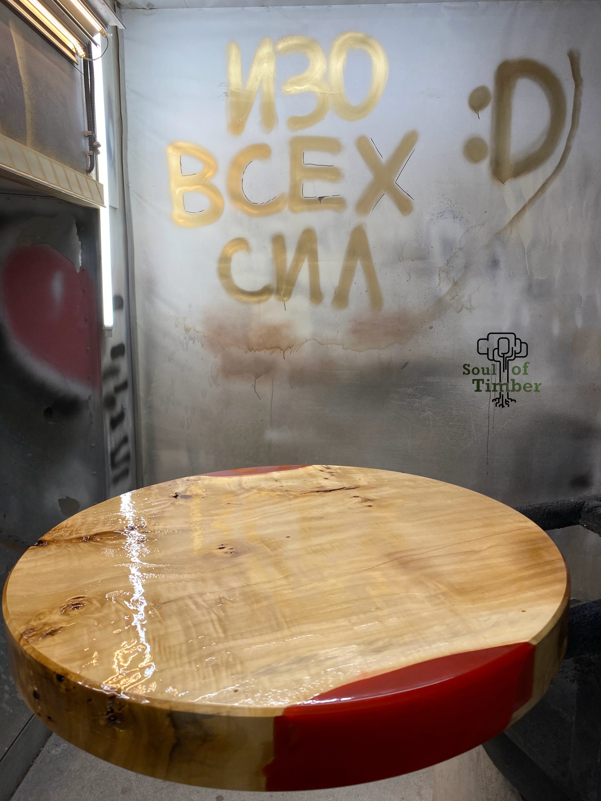 A real souvenir for a true fan - My, Spartak Moscow, Carpenter, Epoxy resin, Fan art, Creation, Solid wood furniture, Furniture, Table, Painting, Art, Video, Longpost, Needlework with process