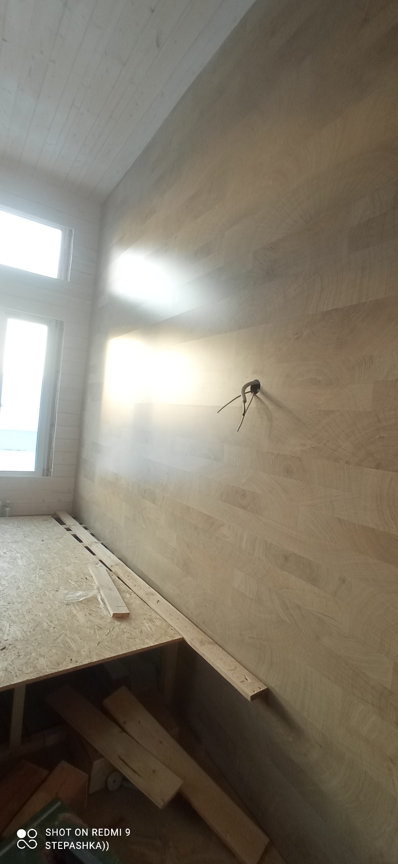 Laying laminate on walls - My, Building, Private house, Repair, Laminate, Finishing, Longpost