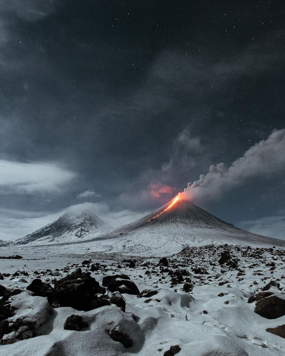 Klyuchevskaya Sopka, Kamchatka - Kamchatka, Russia, Nature, beauty of nature, The nature of Russia, The photo, beauty, Hill, Sky, Snow, Winter