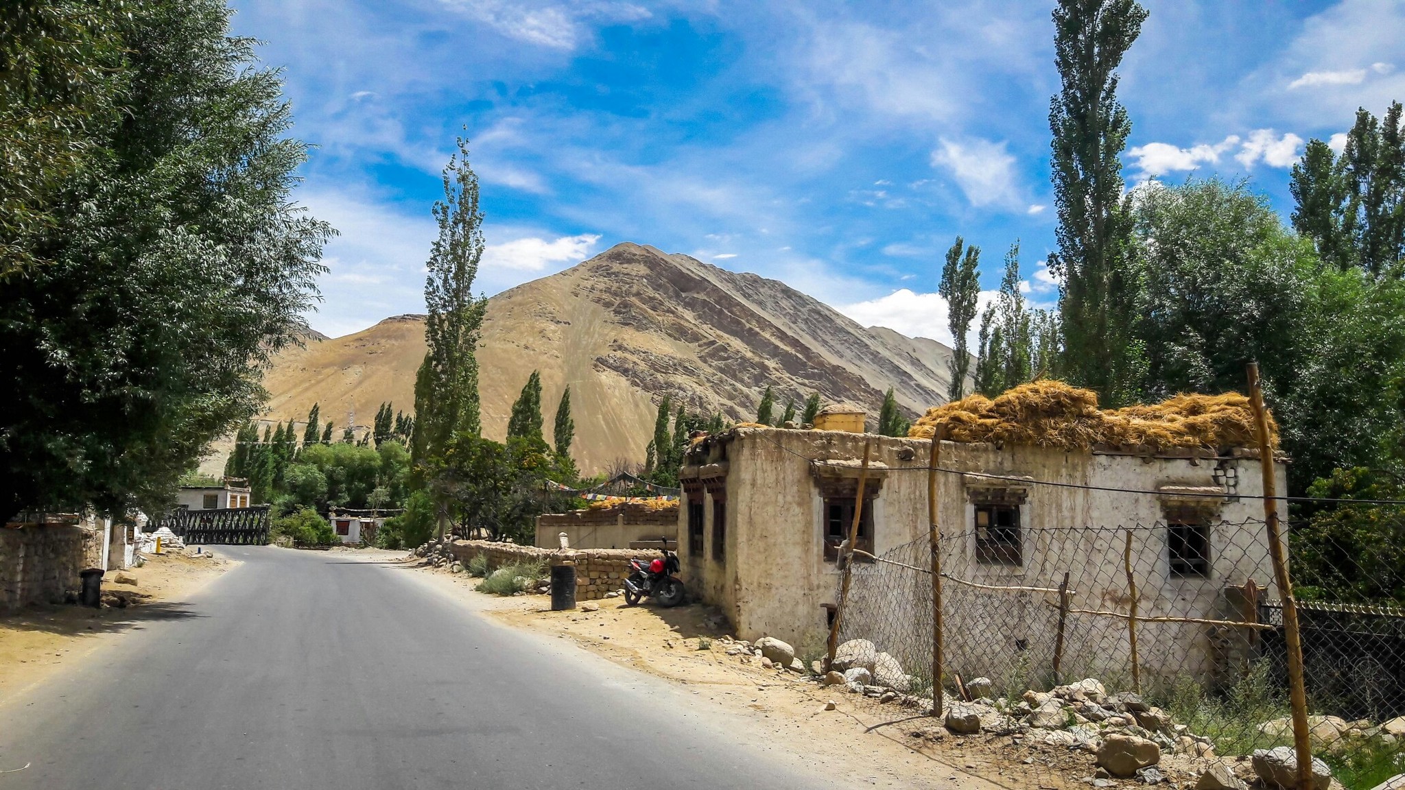 Kashmir. Hitchhiking in Little Tibet - My, Travels, India, Kashmir, The mountains, Tourism, Mountain tourism, Hitch-hiking, Longpost