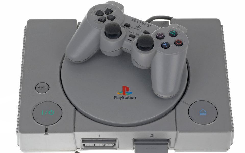 In Canada, a court ordered the return of a PlayStation 1 memory card to a prisoner sentenced to life for murder. - news, Playstation, Canada