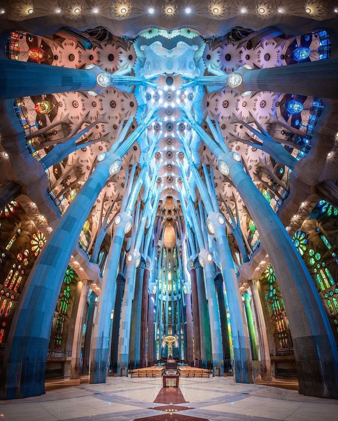 Interior of Gaudi Sagrada Familia, Barcelona - Architecture, Interior, Antoni Gaudi, Sagrada Familia, Barcelona (city), Longpost