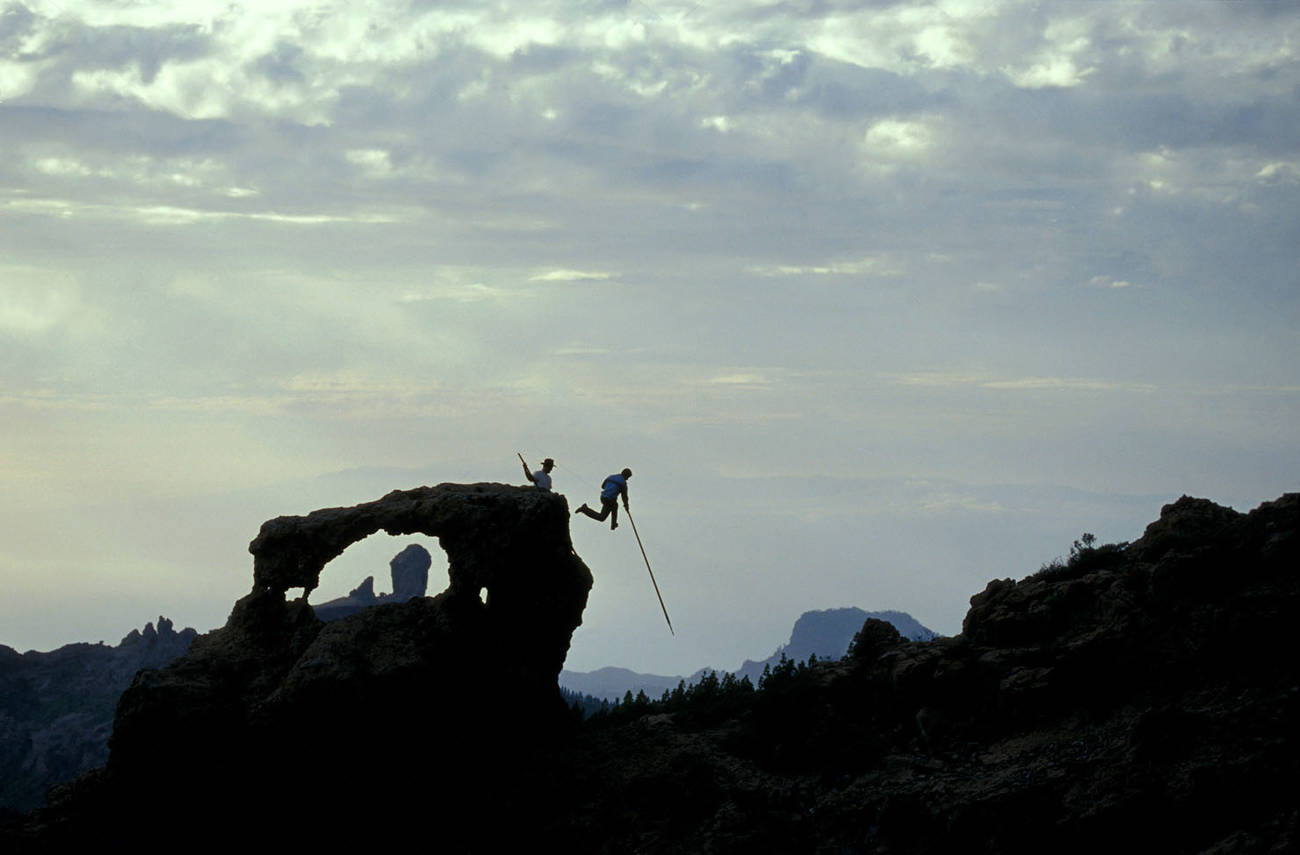 El salto del pastor or shepherd's leap - Pole, Canary Islands, Story, Sport, Video, Longpost