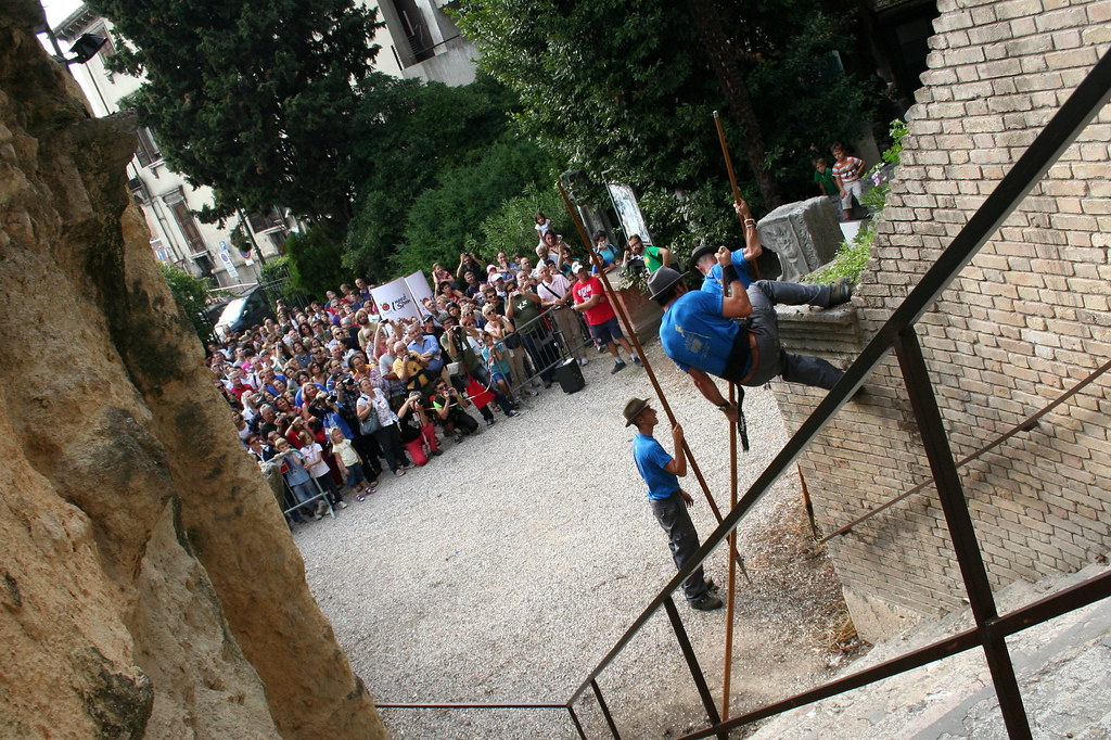 El salto del pastor or shepherd's leap - Pole, Canary Islands, Story, Sport, Video, Longpost