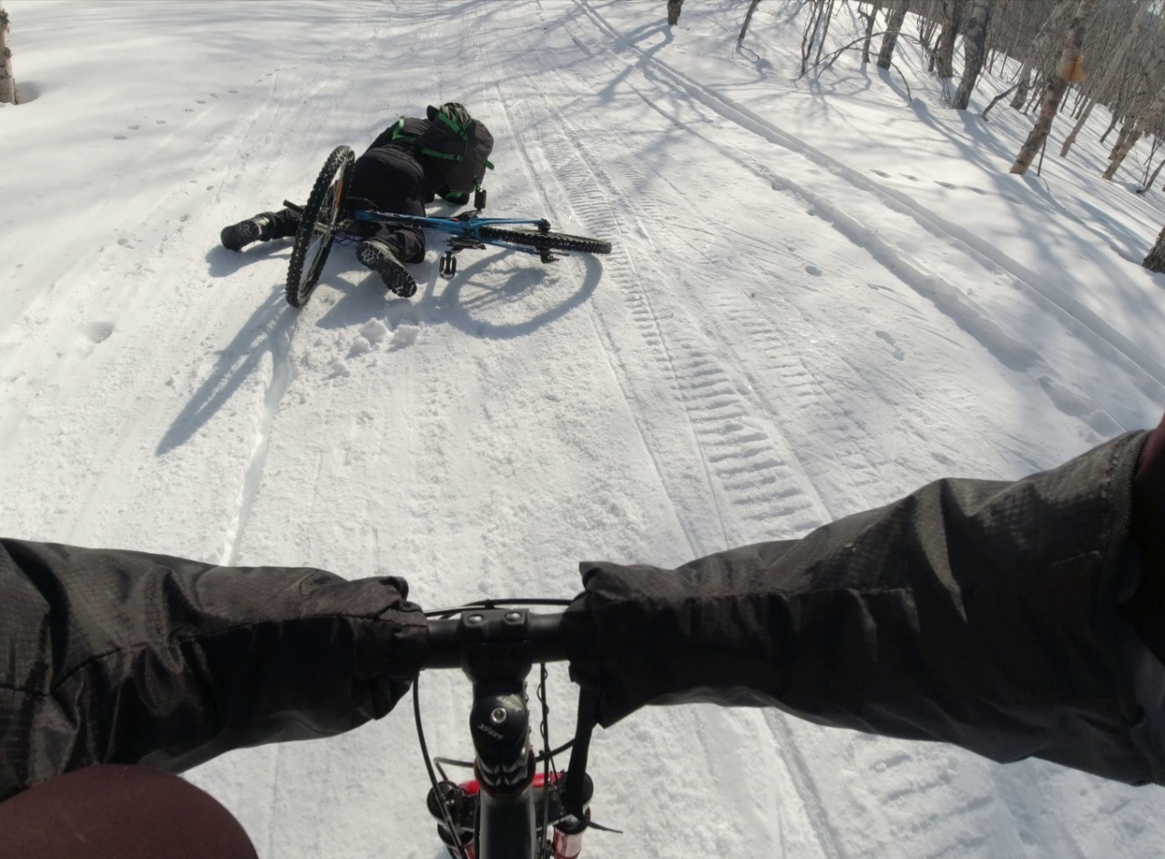 Dedicated to winter driving enthusiasts) - My, A bike, Winter, Kamchatka, The fall, Fail, Pain