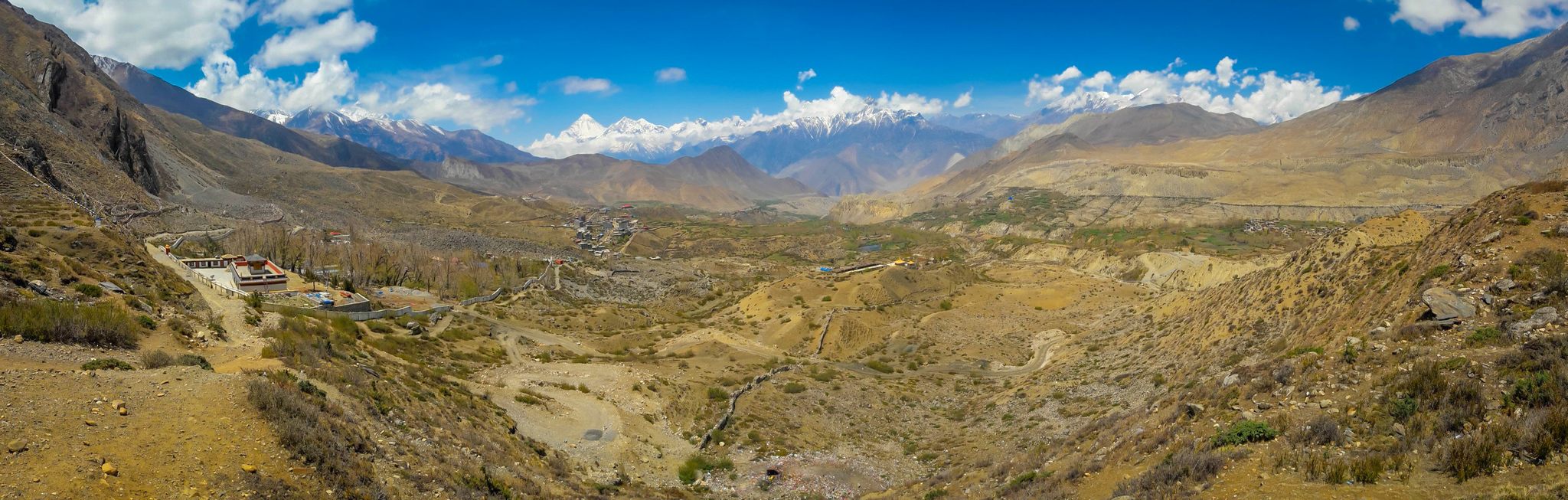 Nepal. Trek around Annapurna. Part 7. Southern Mustang - My, Negative, Hike, Annapurna, Travels, Mountain tourism, Mobile photography, Longpost