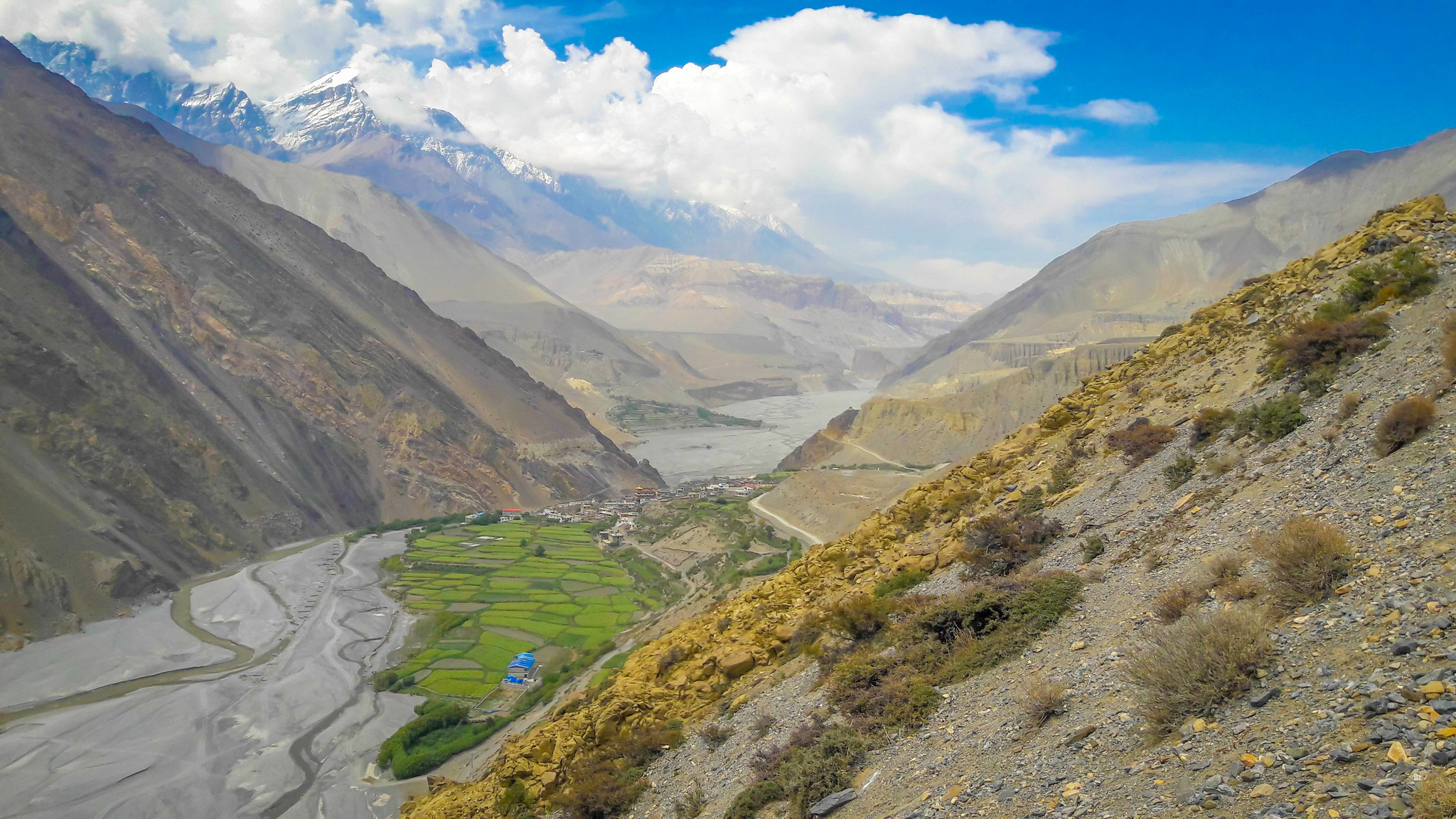 Nepal. Trek around Annapurna. Part 7. Southern Mustang - My, Negative, Hike, Annapurna, Travels, Mountain tourism, Mobile photography, Longpost