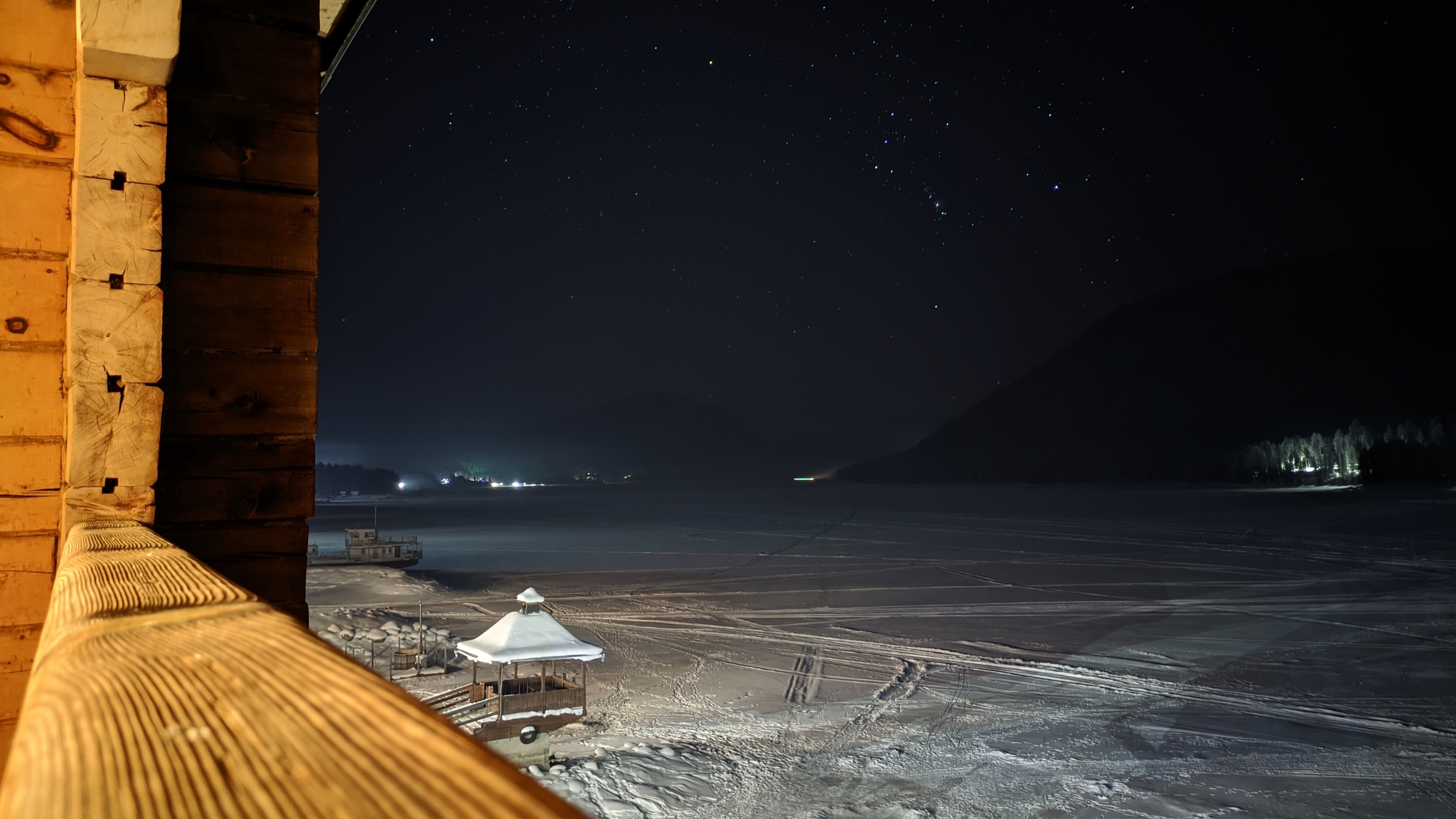 Frosty night Altai. Lake Teletskoye - My, Altai Republic, Nature, The photo