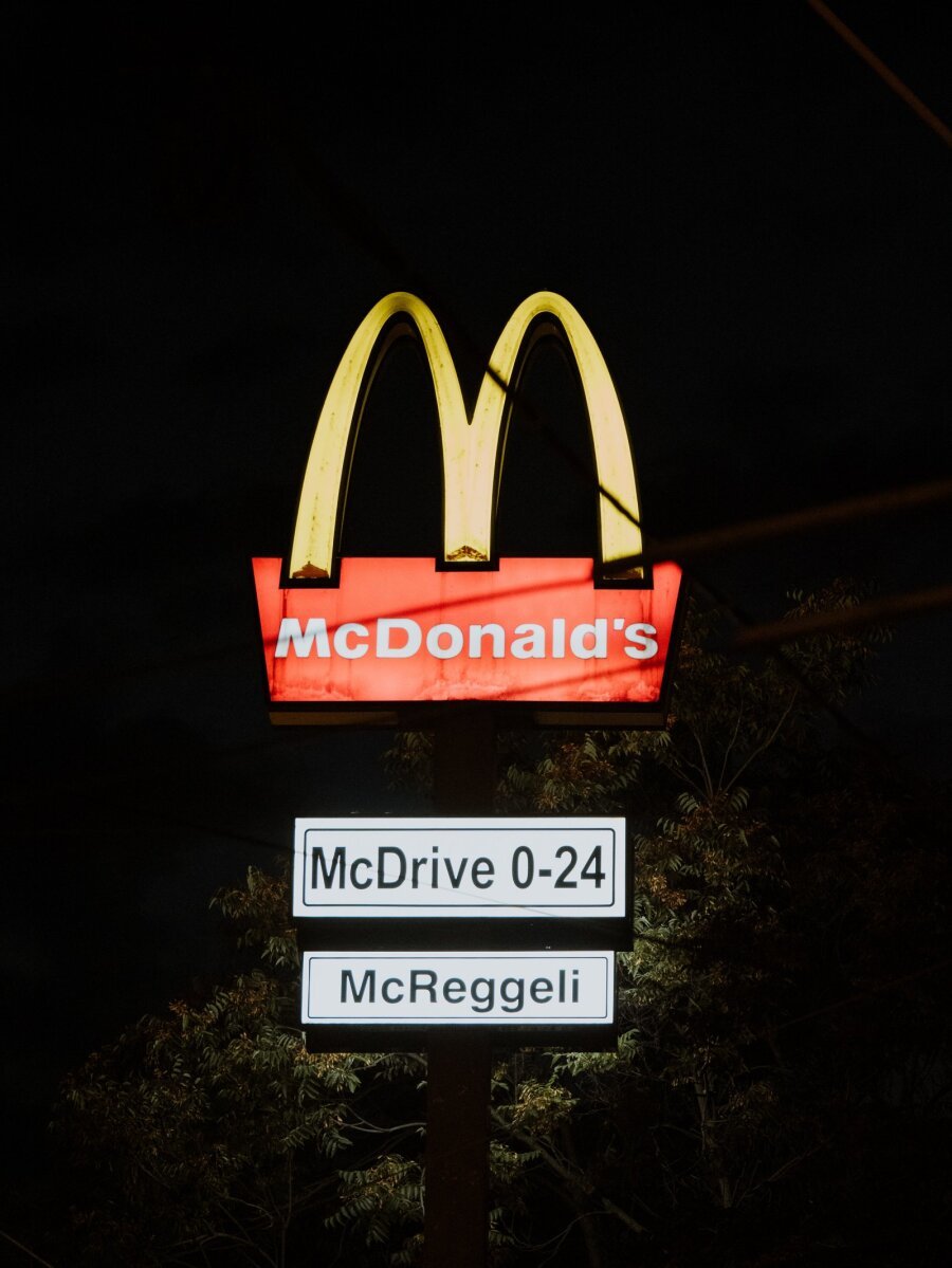 McDonalds has a secret intelligence unit. It monitors employees who demand a salary increase - Chronicles of capitalism, Capitalism, Employer, Mat, Longpost