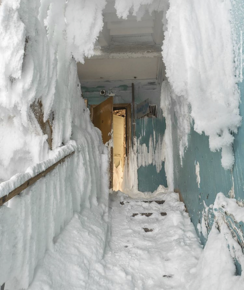 A little pipe burst - Vorkuta, North, freezing, The photo, Broke through