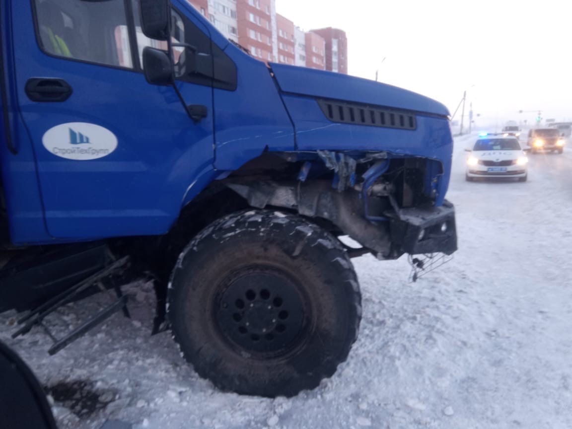 GTA in Urengoy or night pursuit of the URAL - Погоня, Road accident, New Urengoy, Video, Longpost