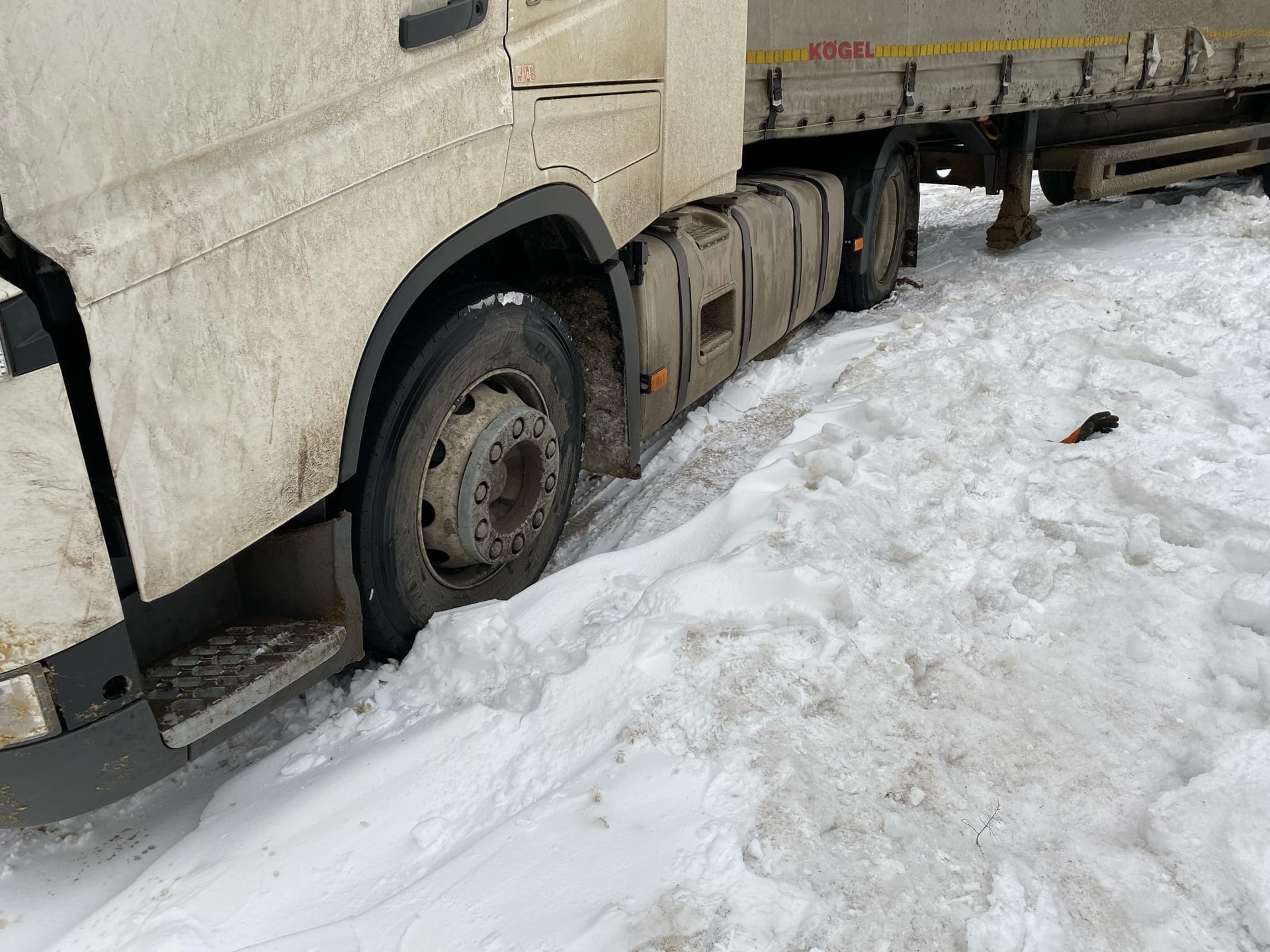 How to get rid of a neighbor - My, Neighbours, Wagon, Stuck, The strength of the Peekaboo, Help, Tula, Longpost